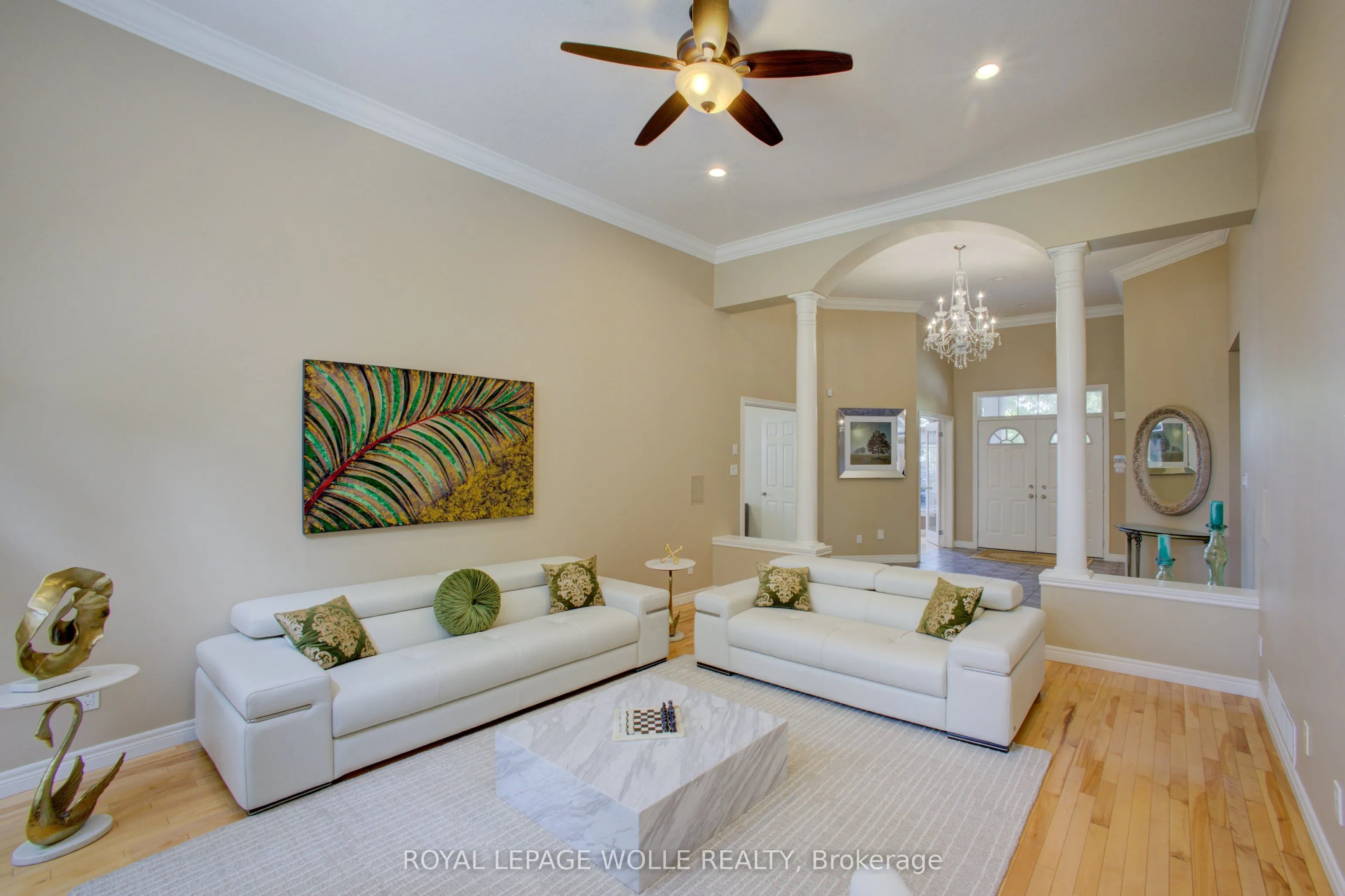 457 Caryndale Drive