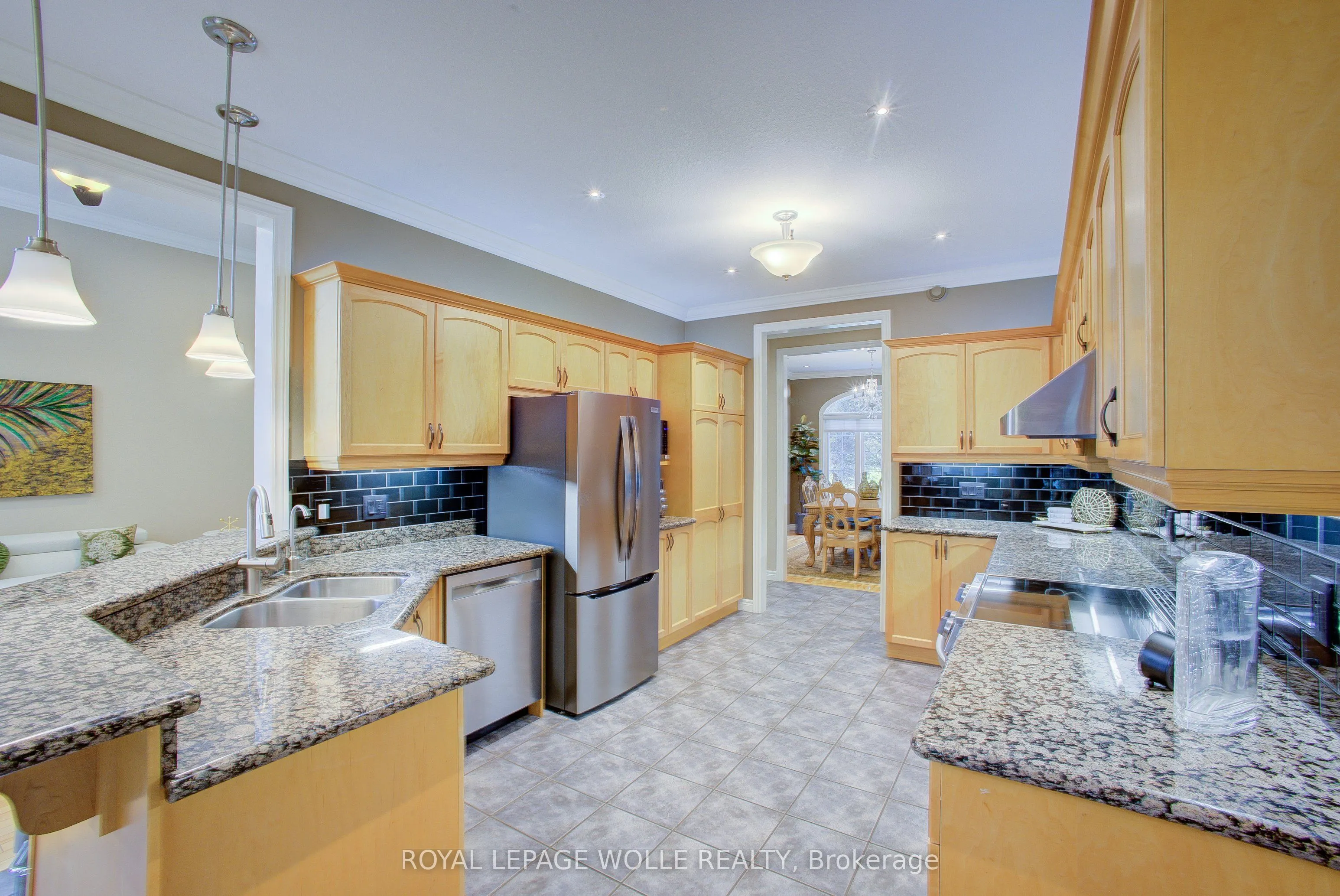 457 Caryndale Drive