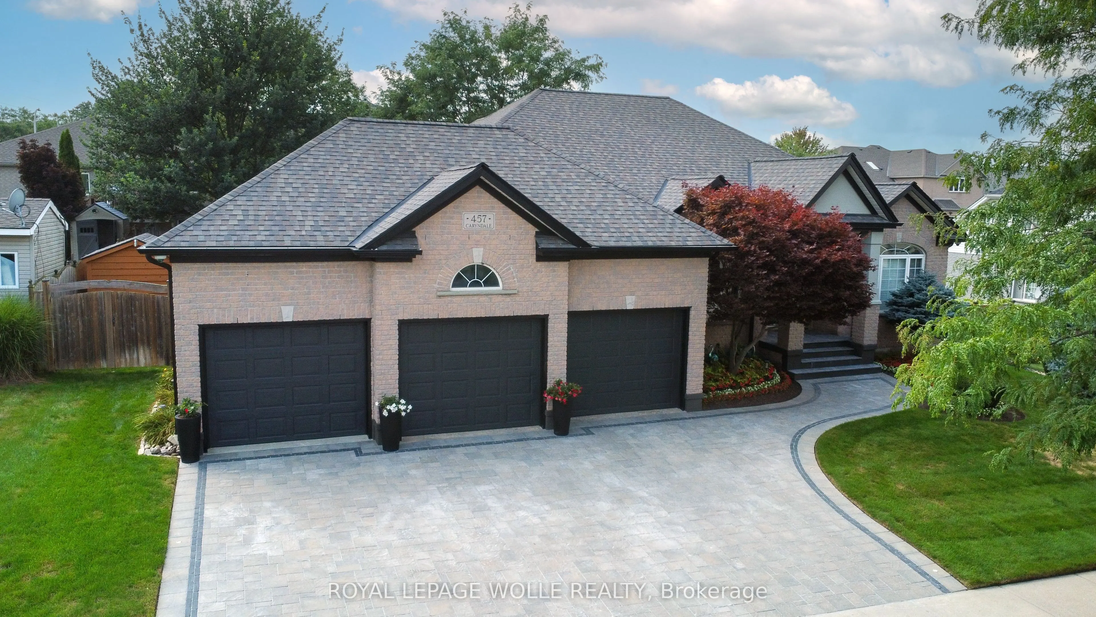 457 Caryndale Drive