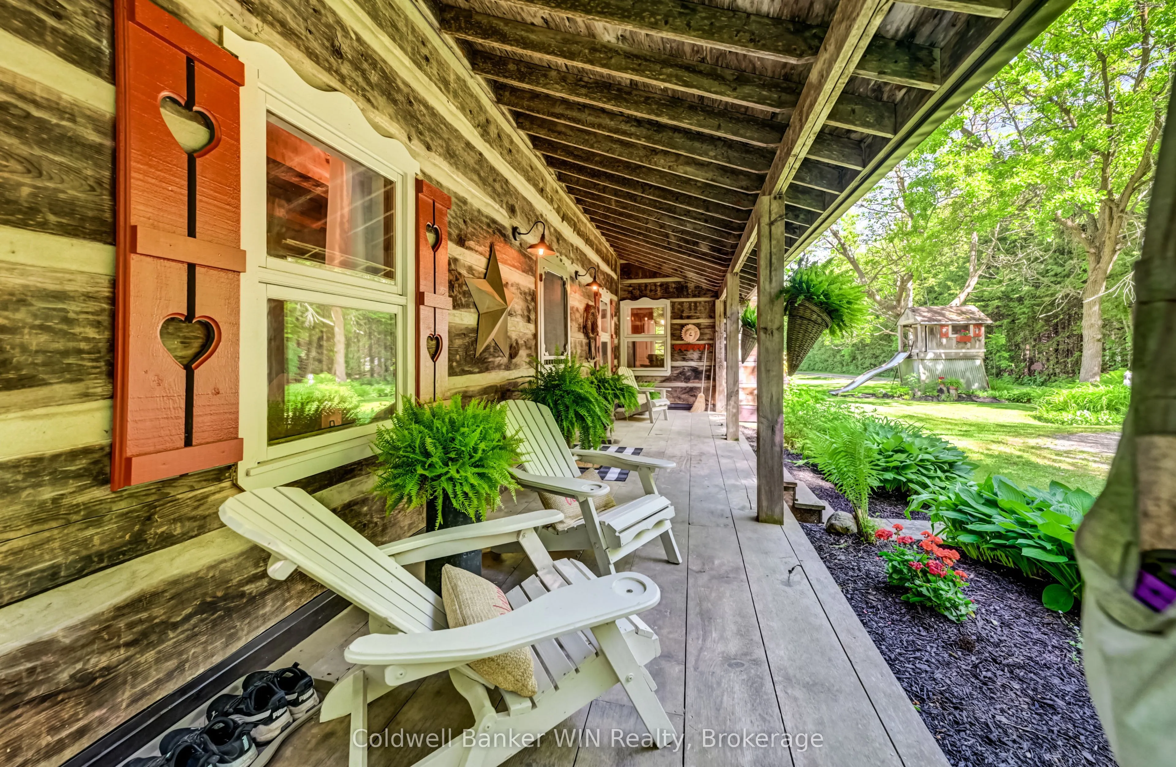 7341 Sideroad 12