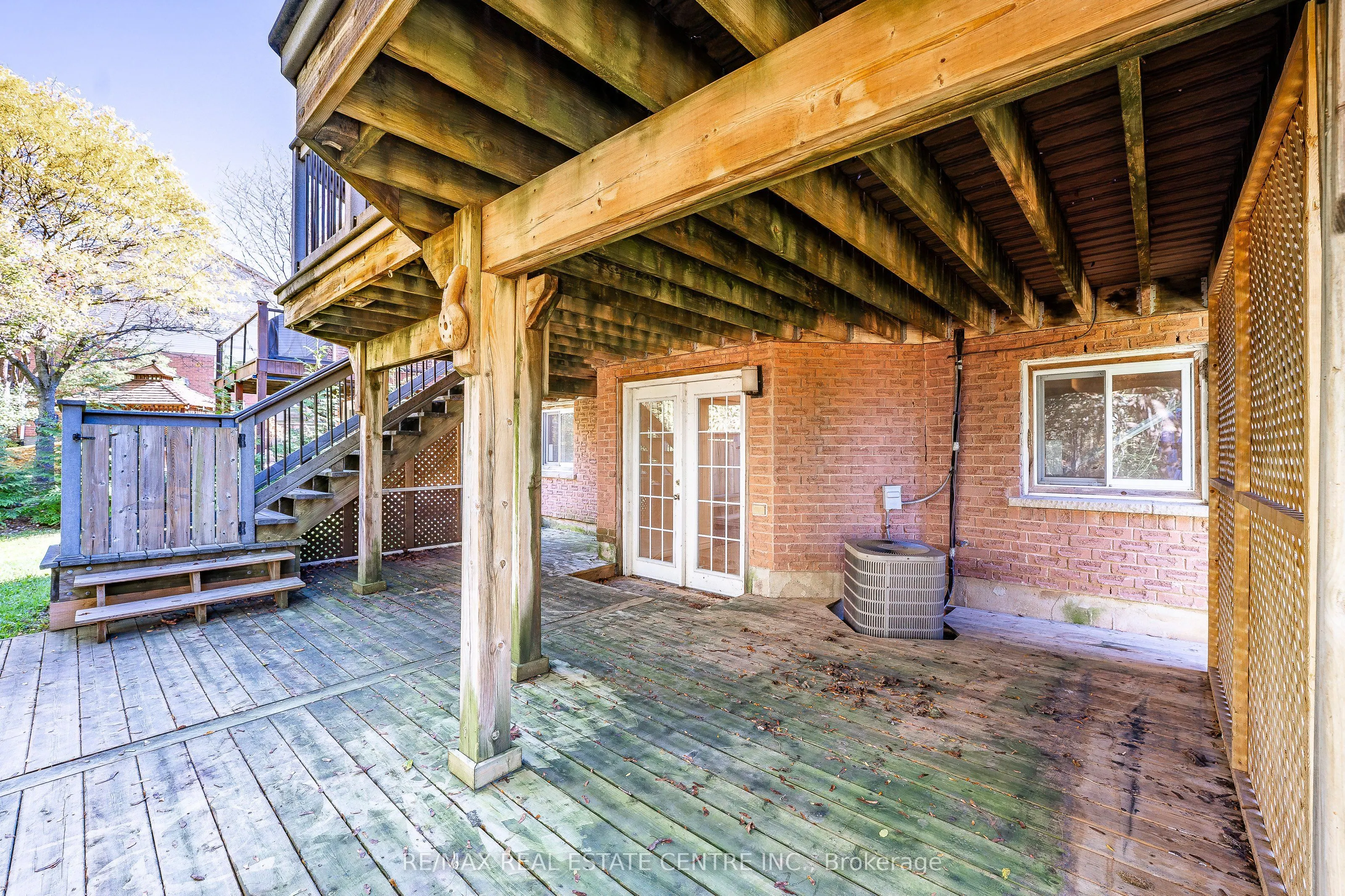 12 Creekwood Place