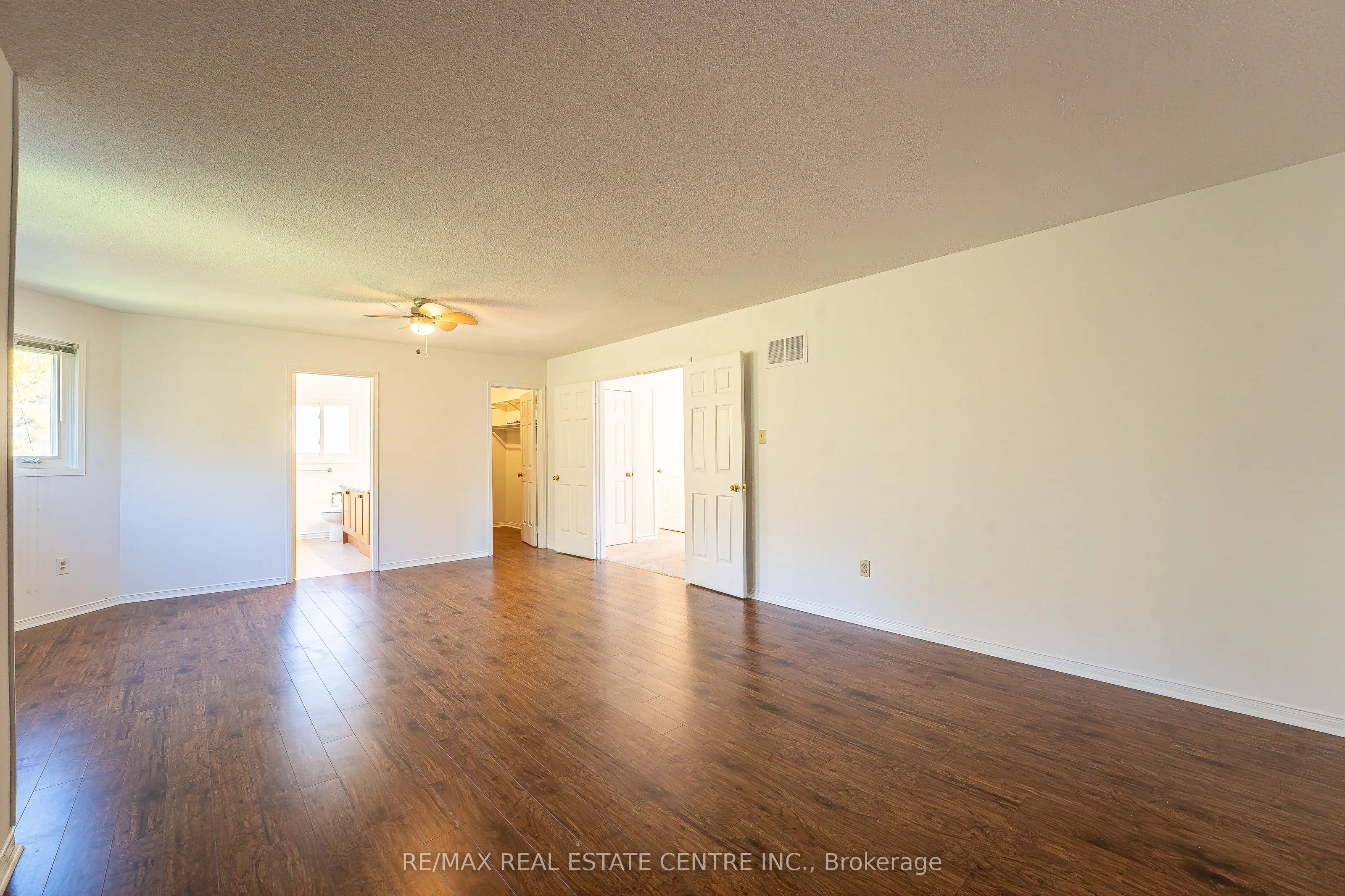 12 Creekwood Place