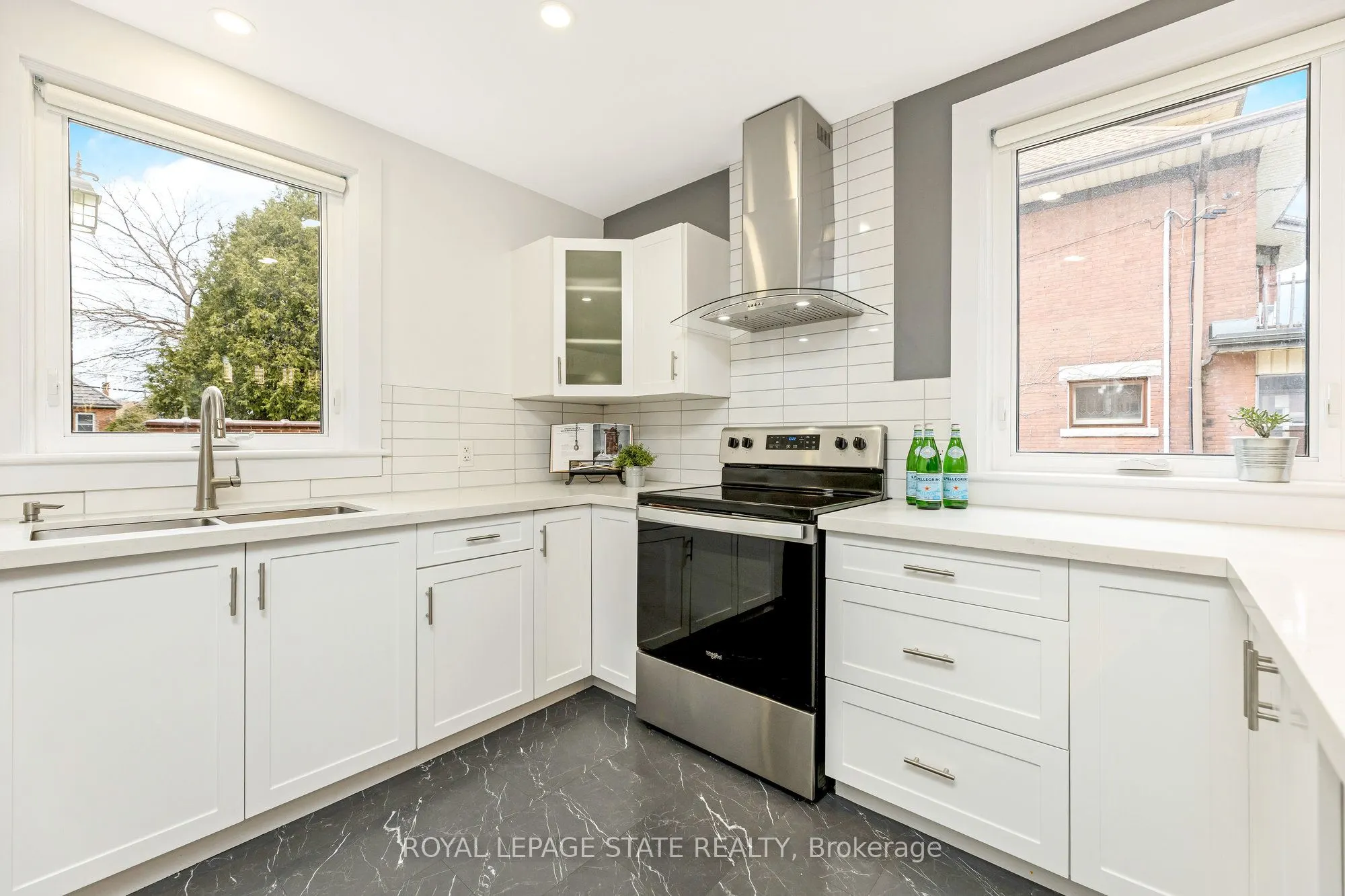 366 Aberdeen Avenue