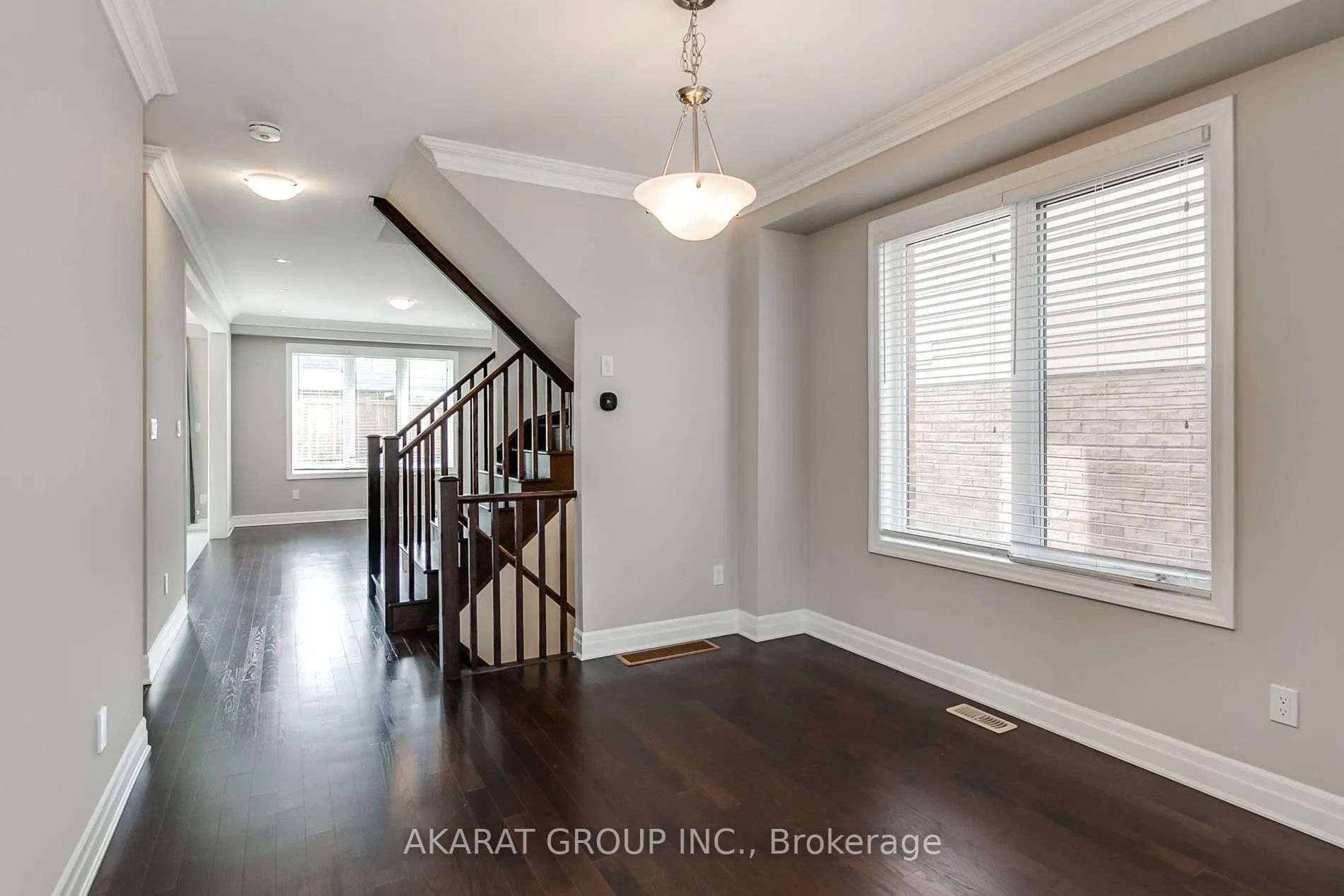 31 Pickett Place