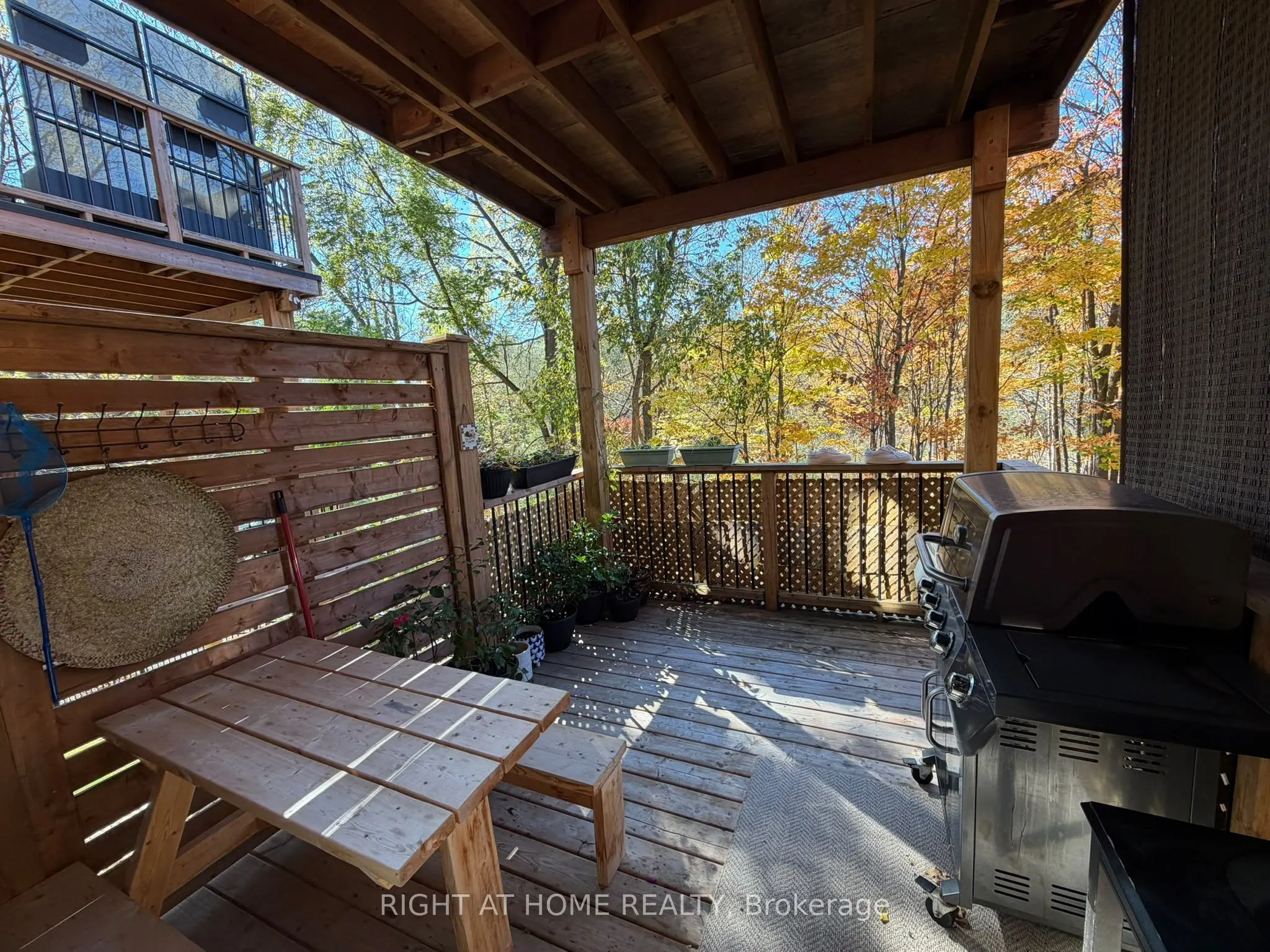83 Beechwood Avenue #03