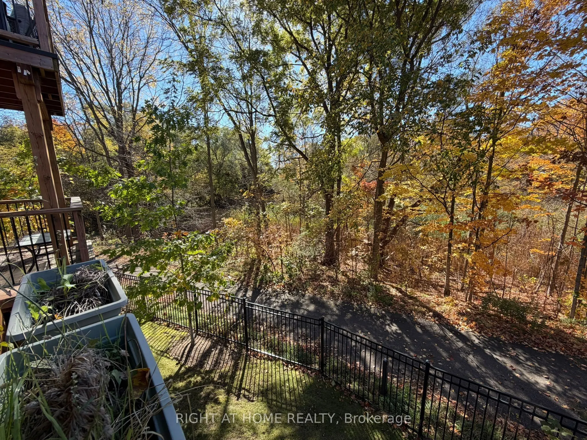 83 Beechwood Avenue #03