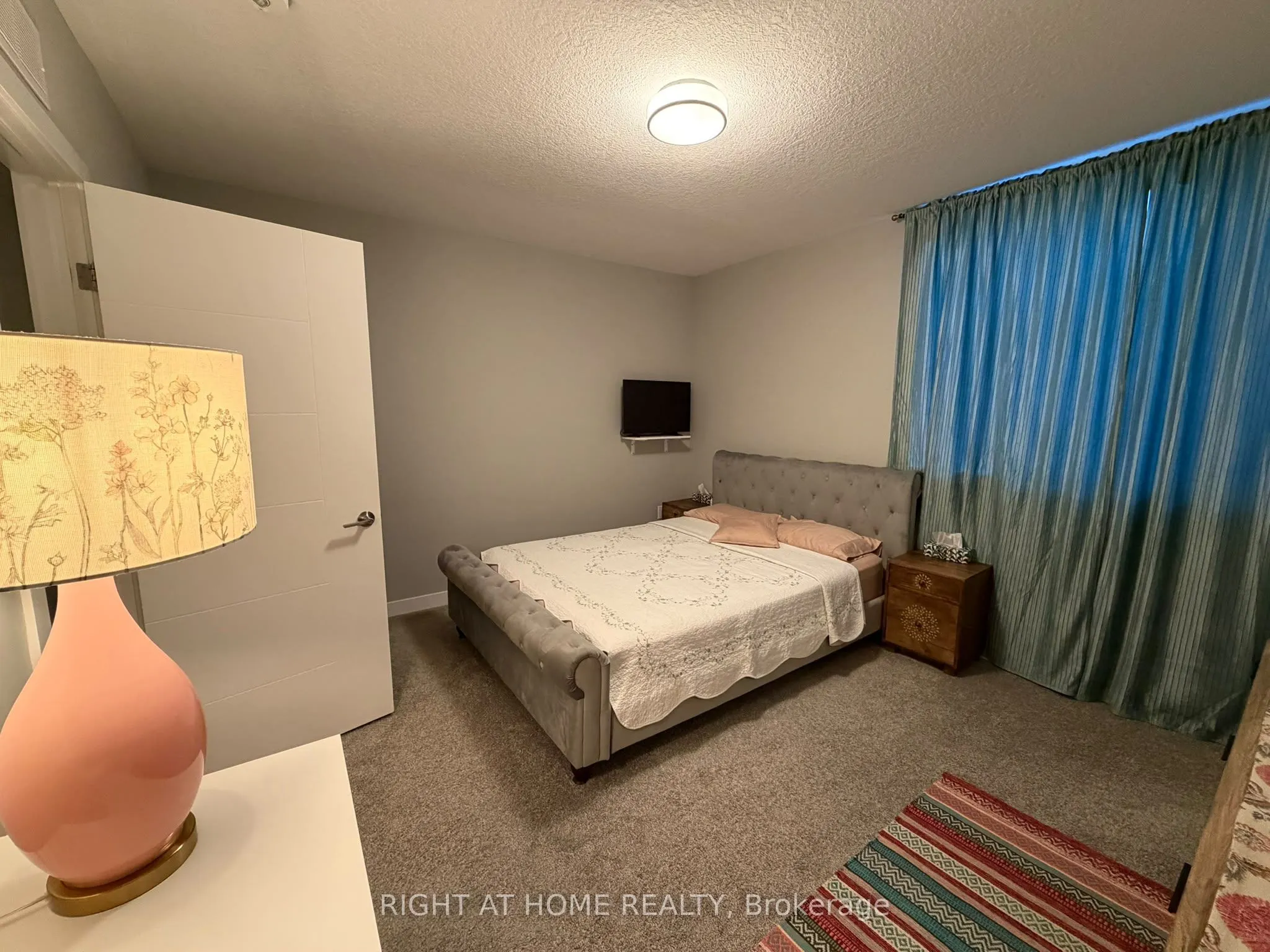 83 Beechwood Avenue #03