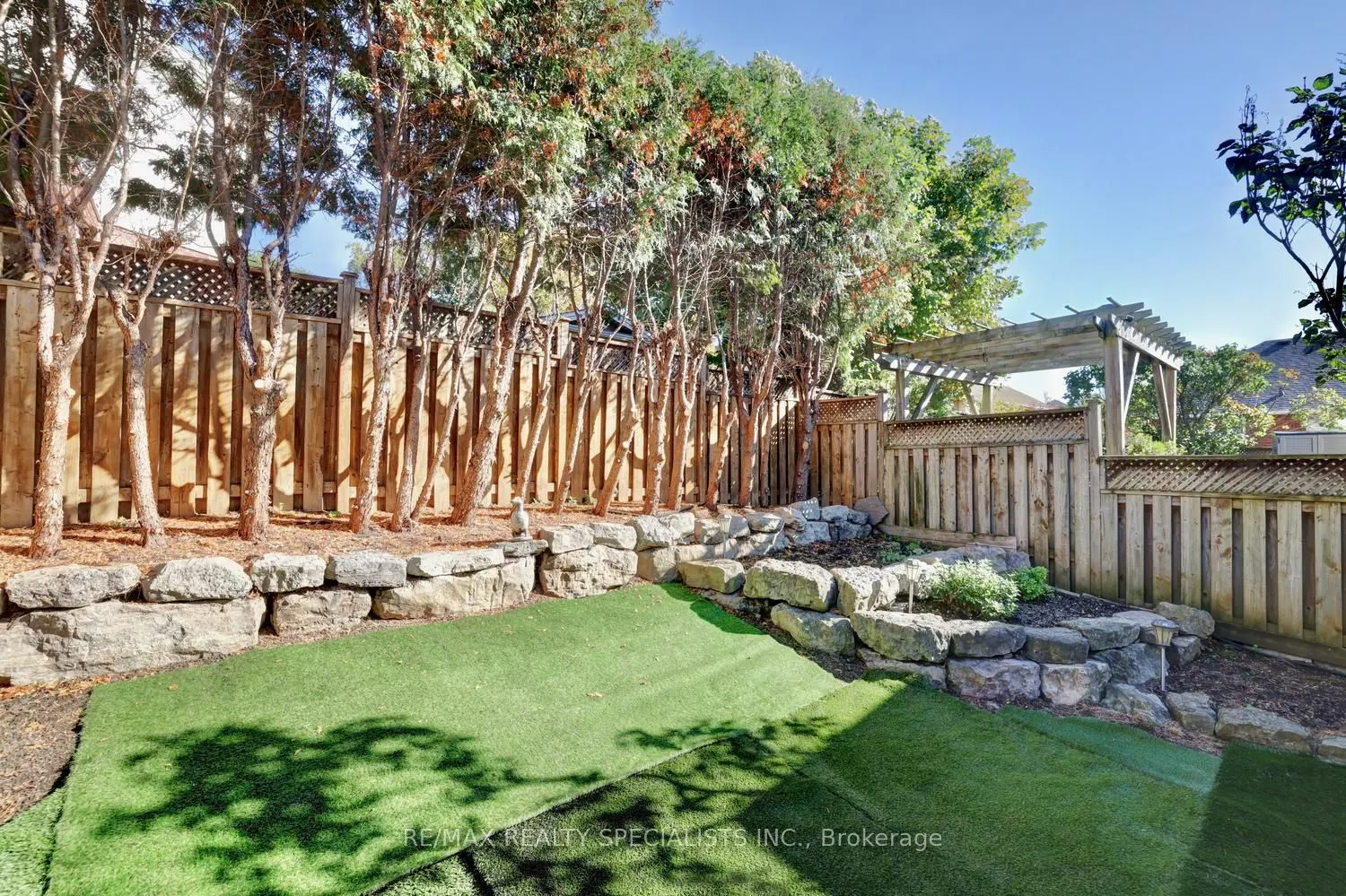 79 Westlawn Drive