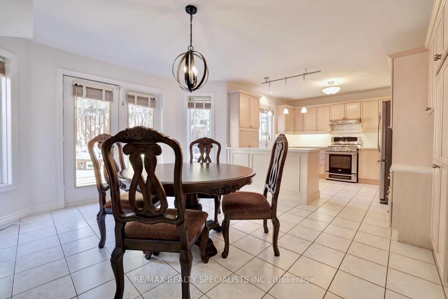 79 Westlawn Drive