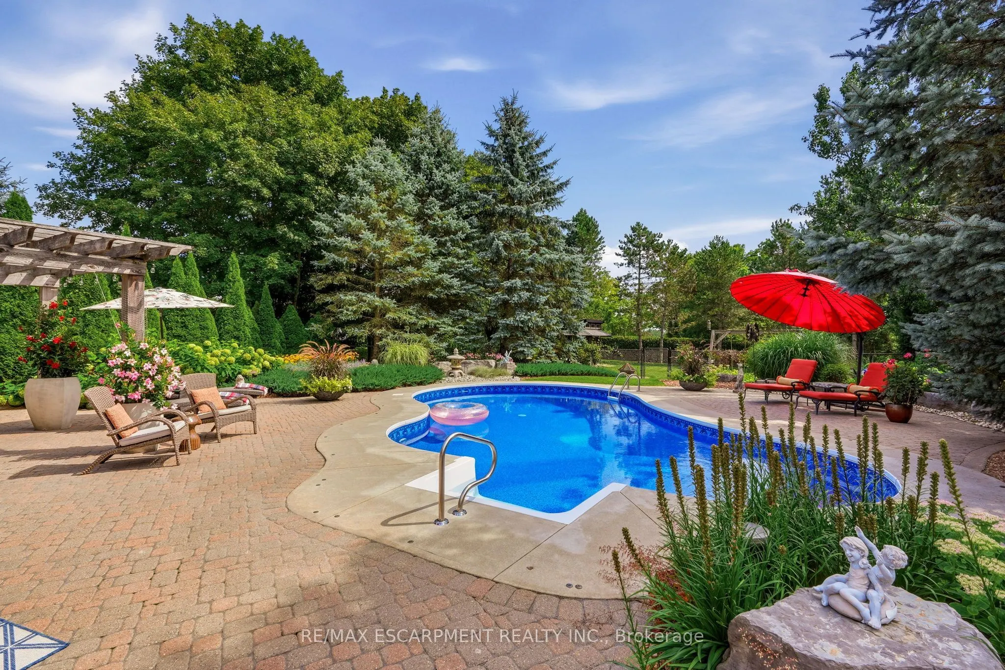 12 Weneil Drive