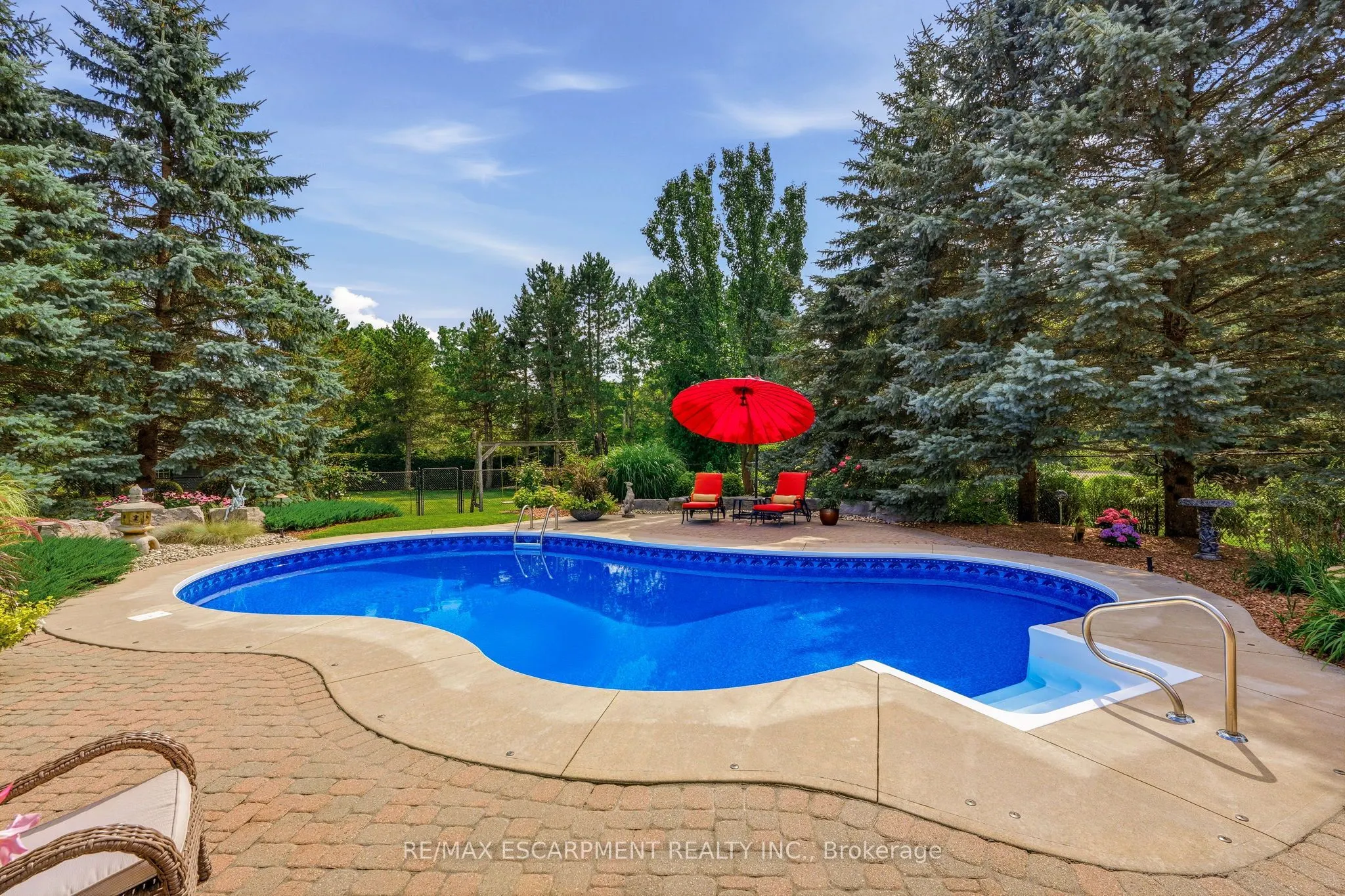12 Weneil Drive