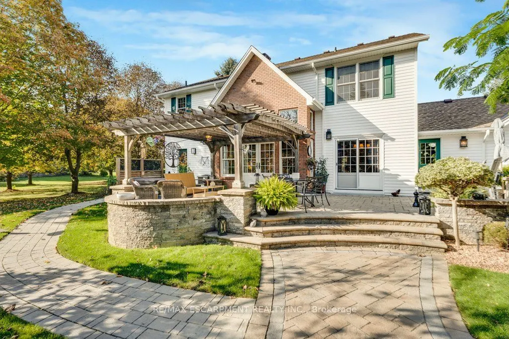 12 Weneil Drive
