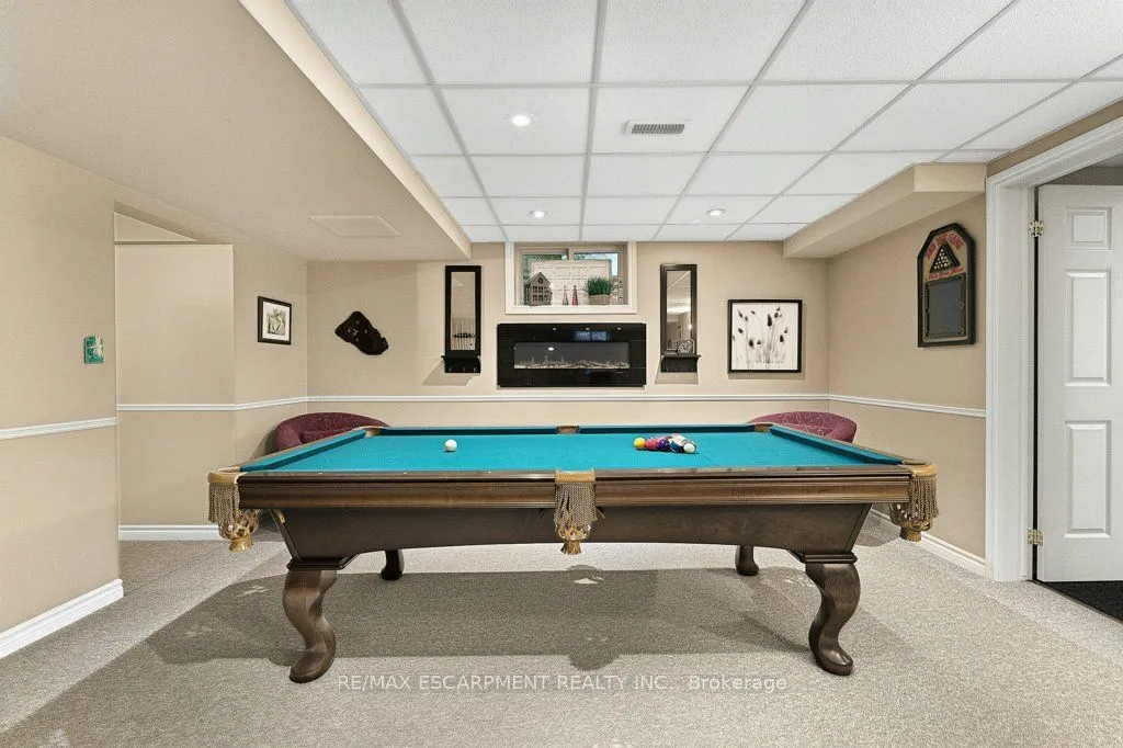 12 Weneil Drive