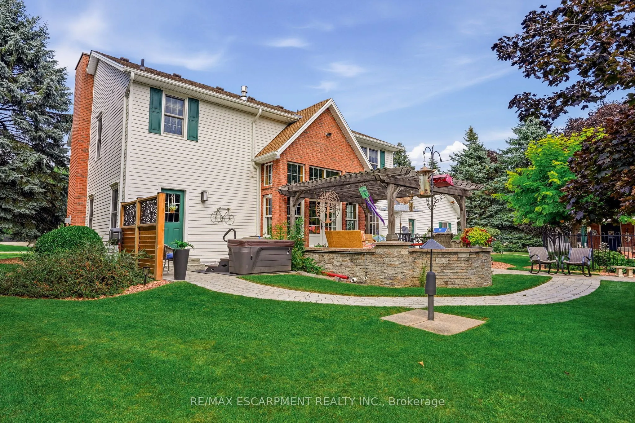 12 Weneil Drive