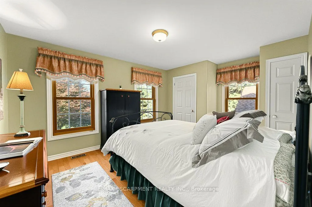 12 Weneil Drive