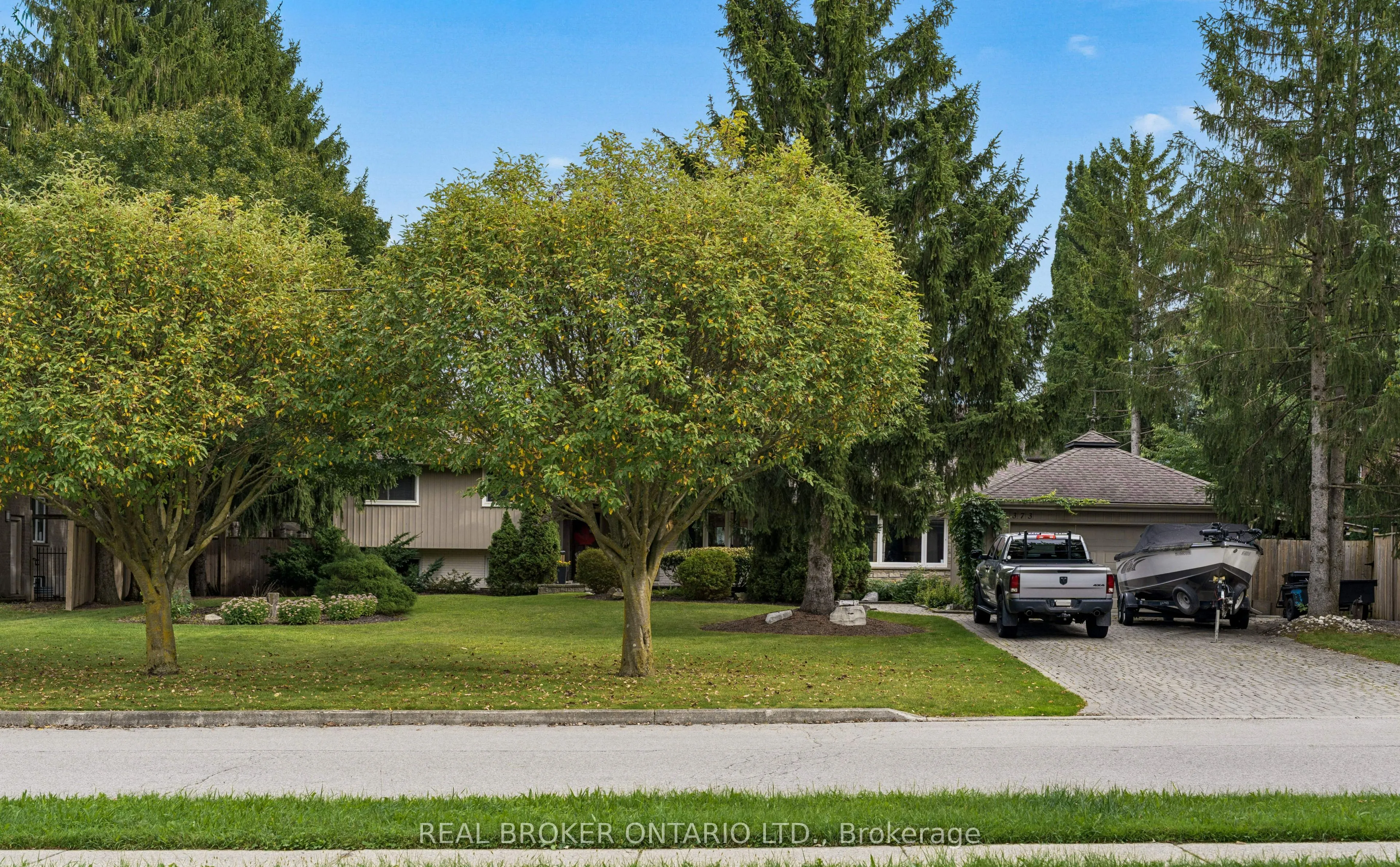 373 Forestlawn Road