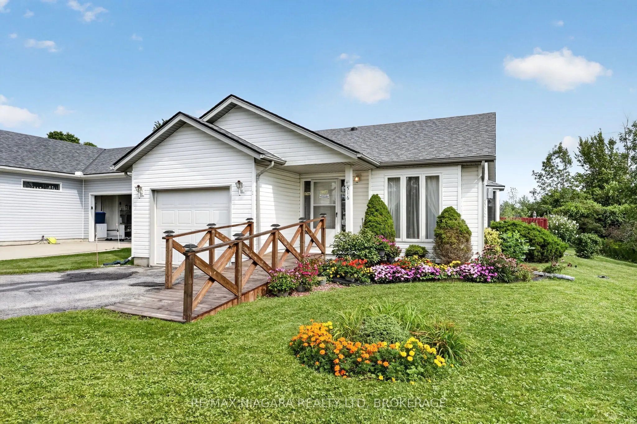 3033 Townline Road #516
