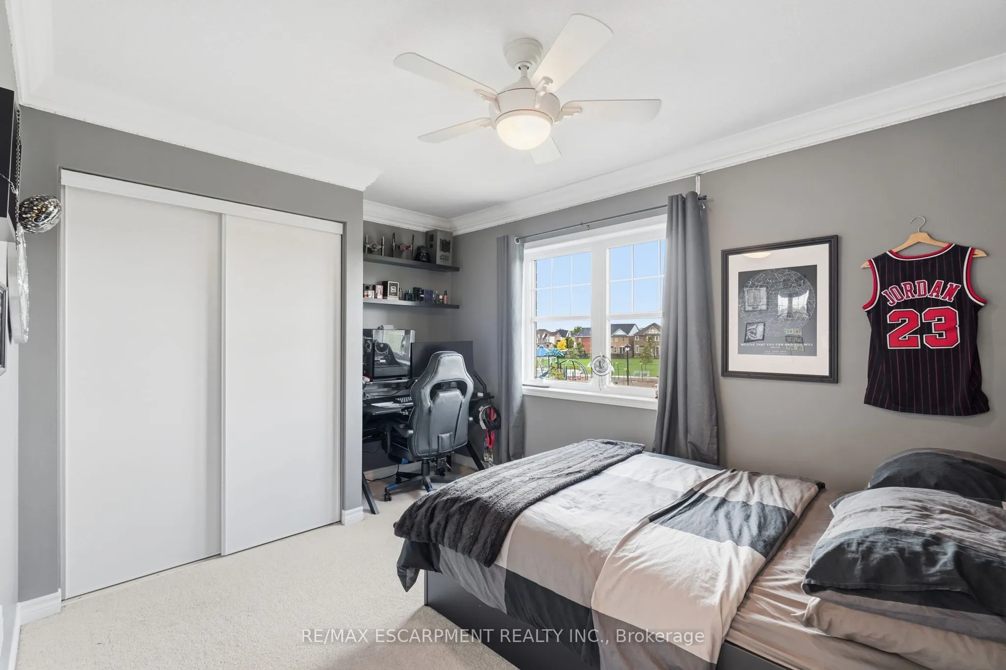 23 Forest Ridge Avenue