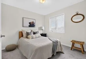 7 Pickett Place