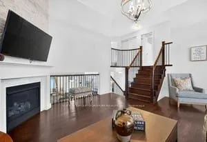 7 Pickett Place
