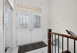 7 Pickett Place