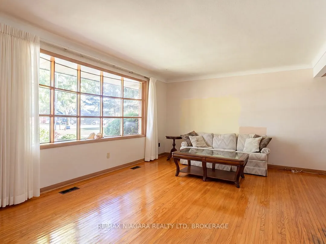 29 Runnymede Road