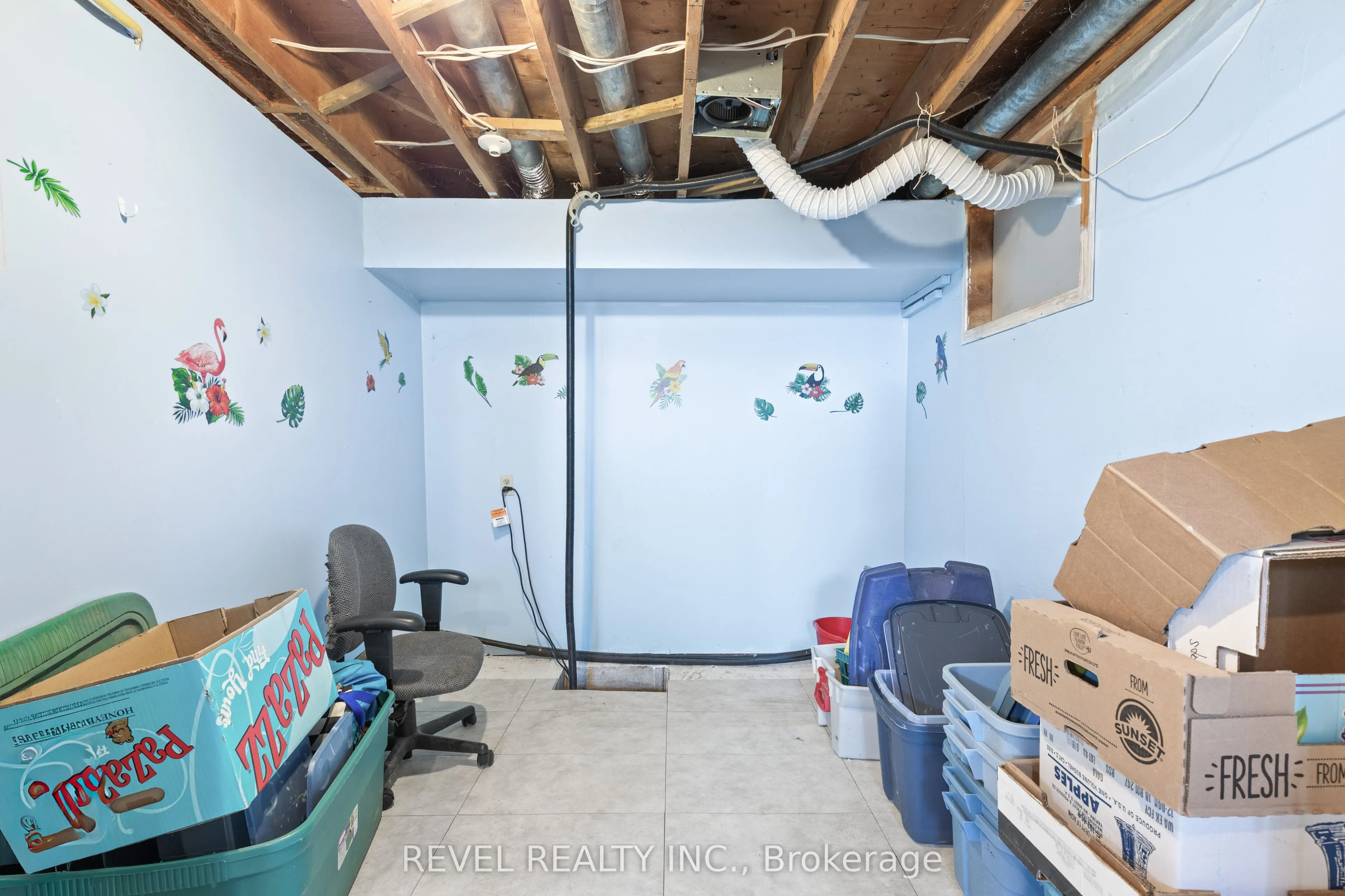 1038 Cresswell Road
