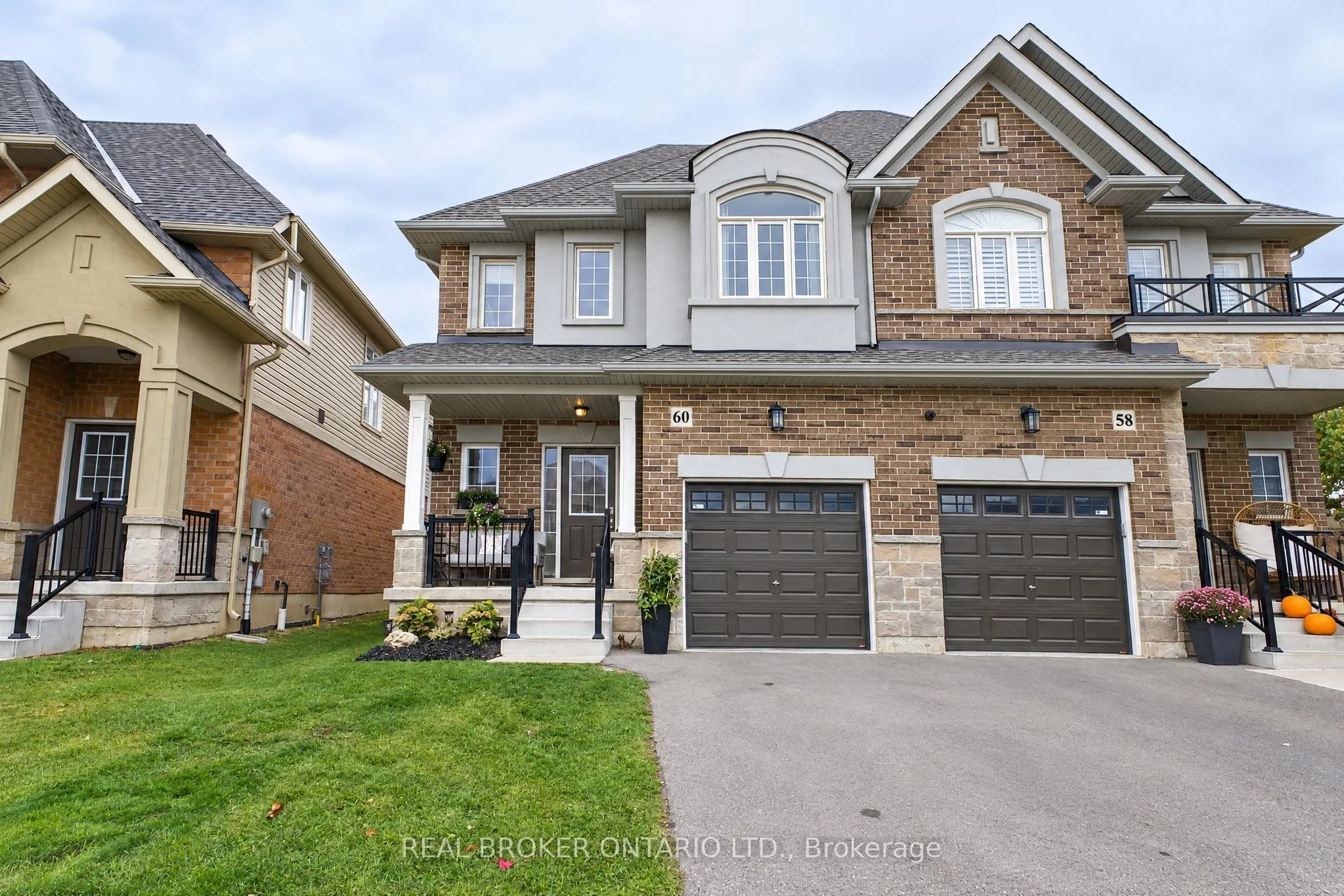 60 Starling Drive