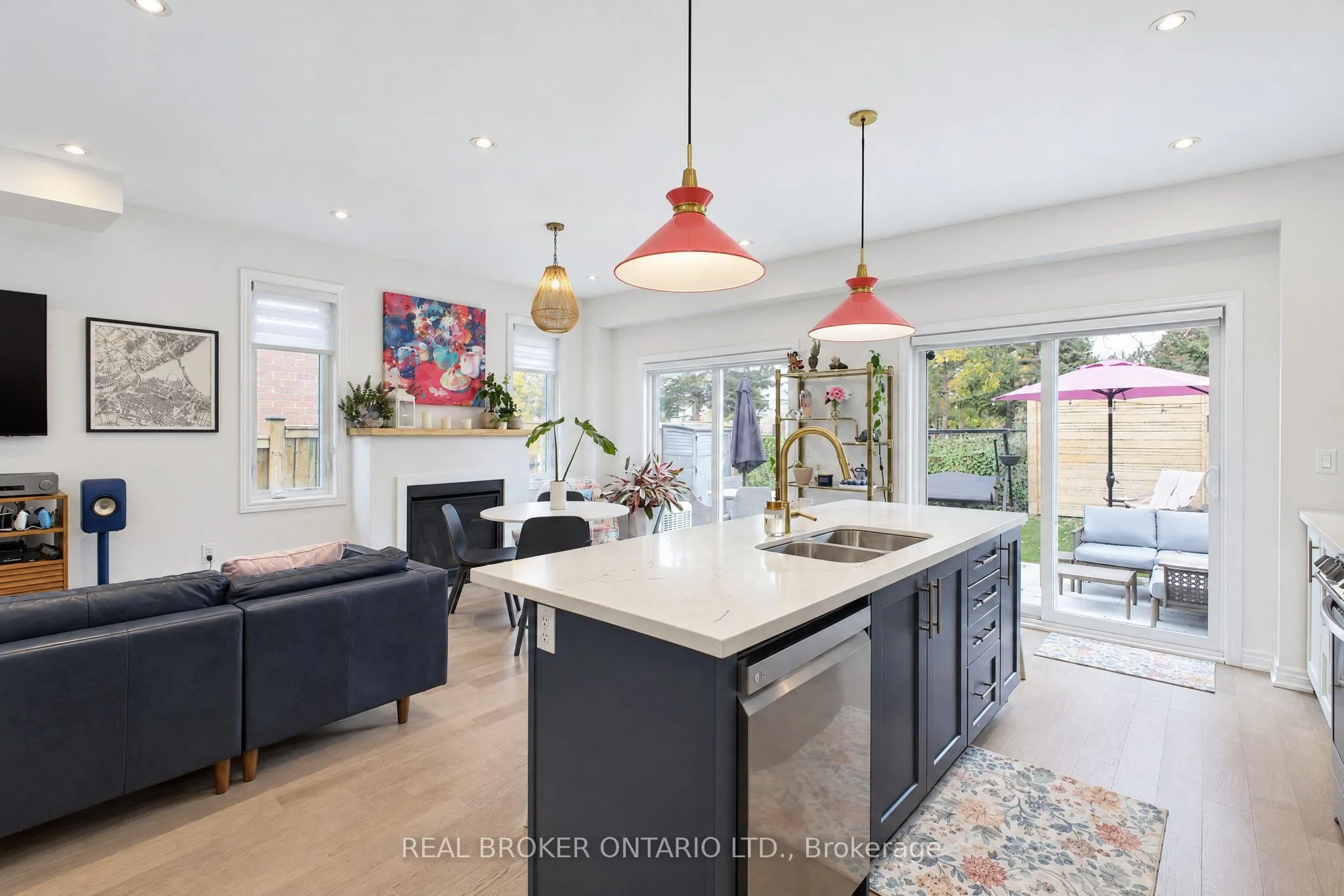 60 Starling Drive
