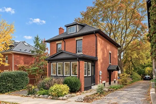 11 Neeve Street