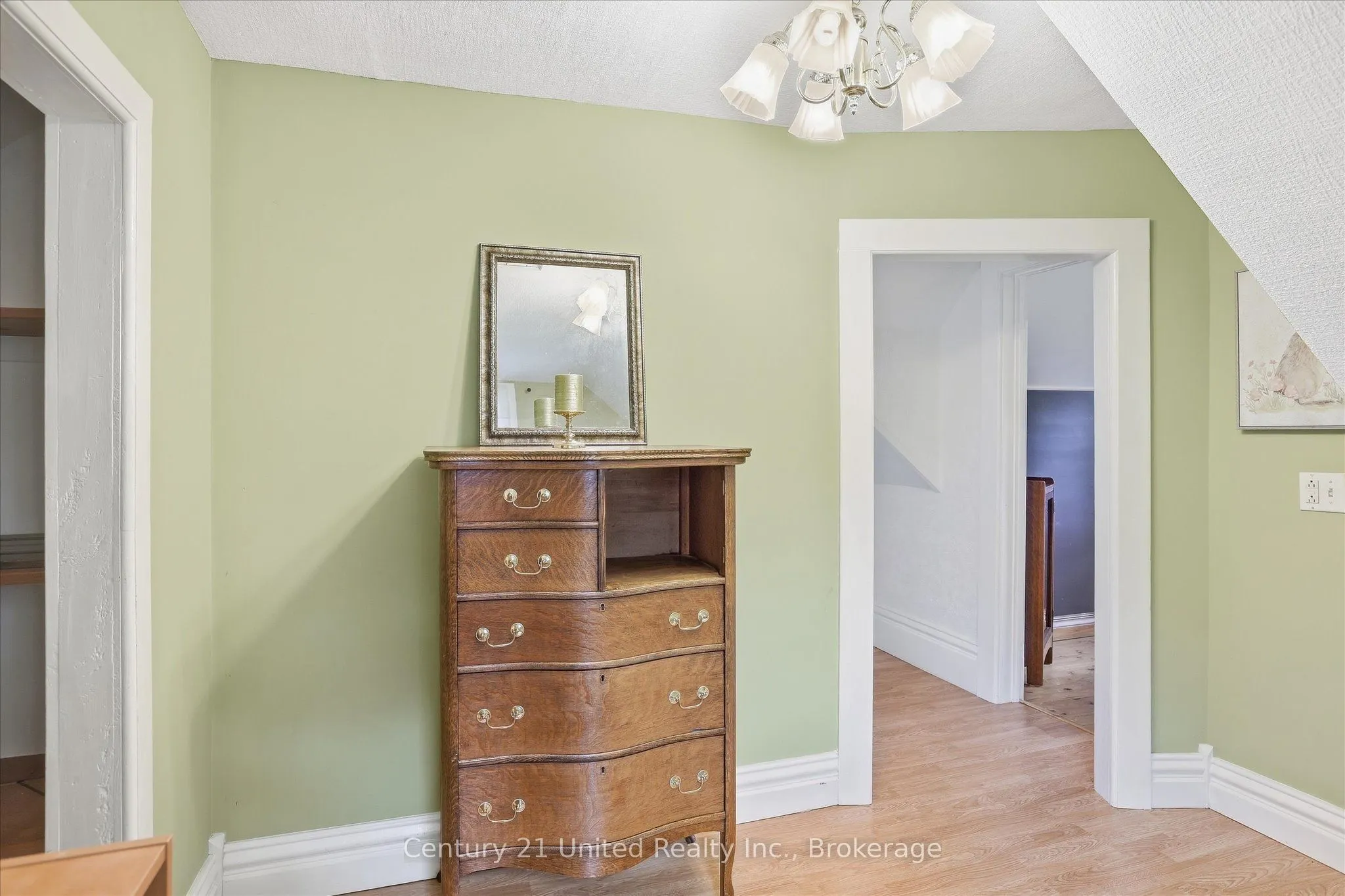 164 Hillside Drive