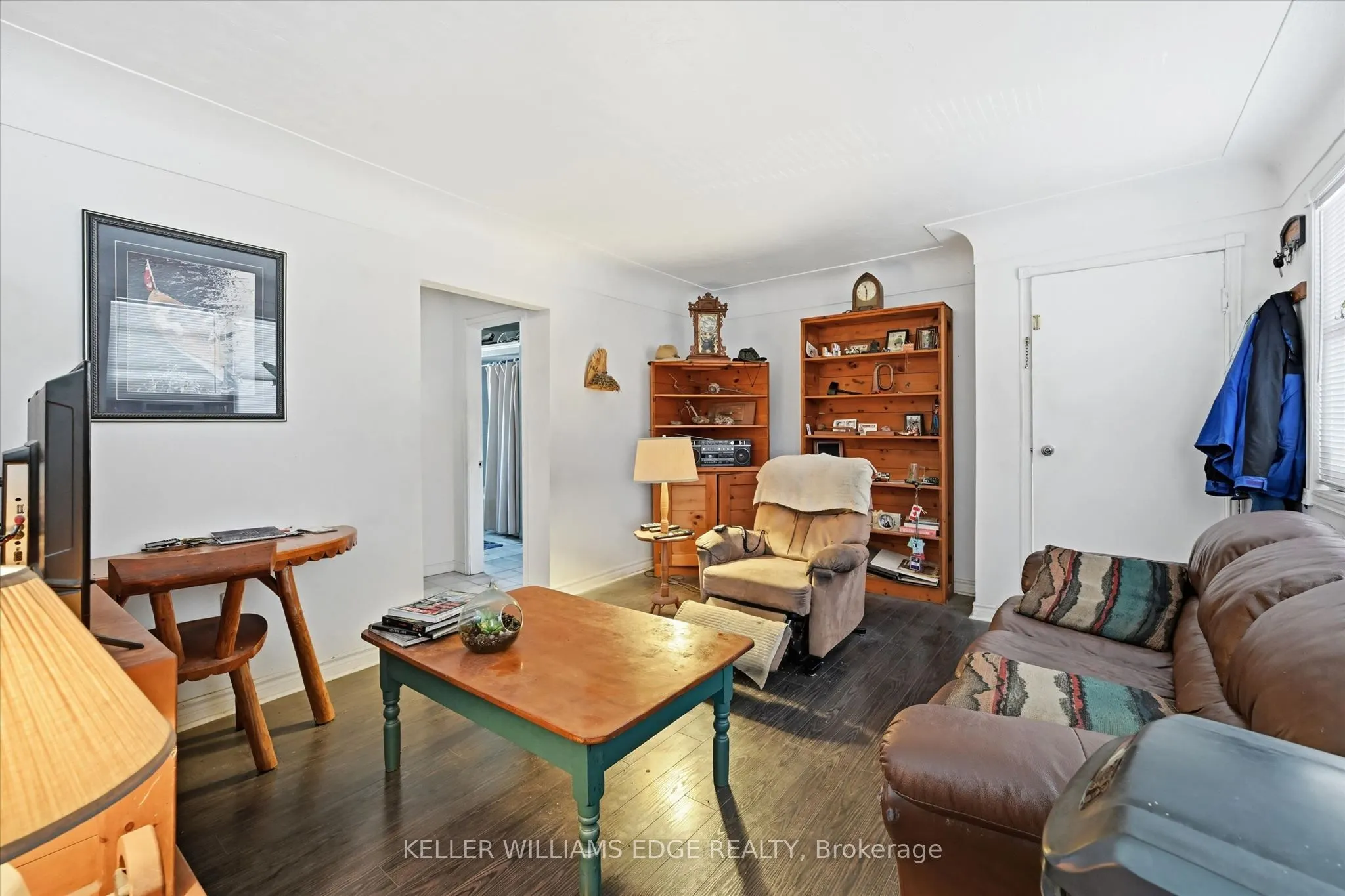 72 King Street E