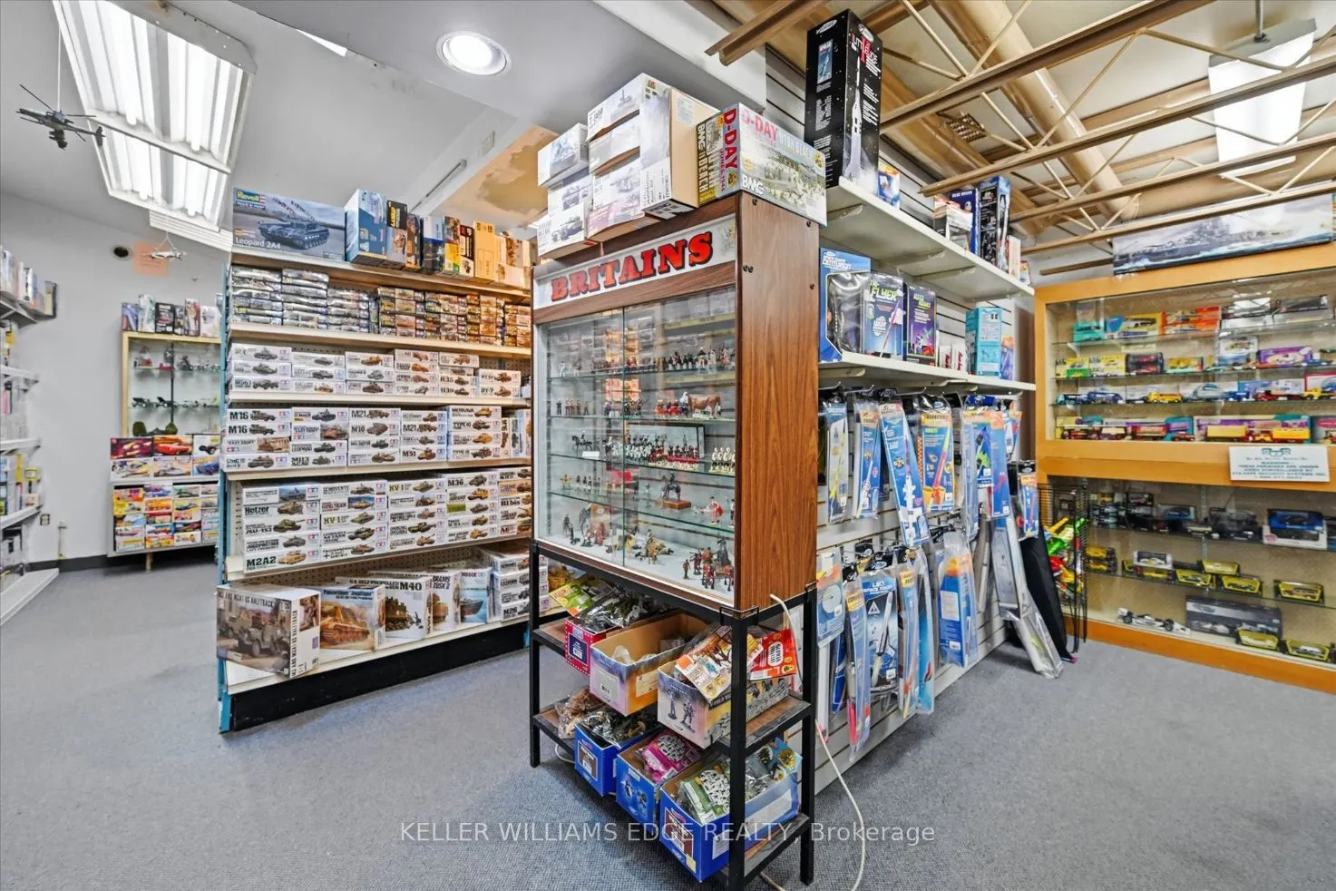 72 King Street E