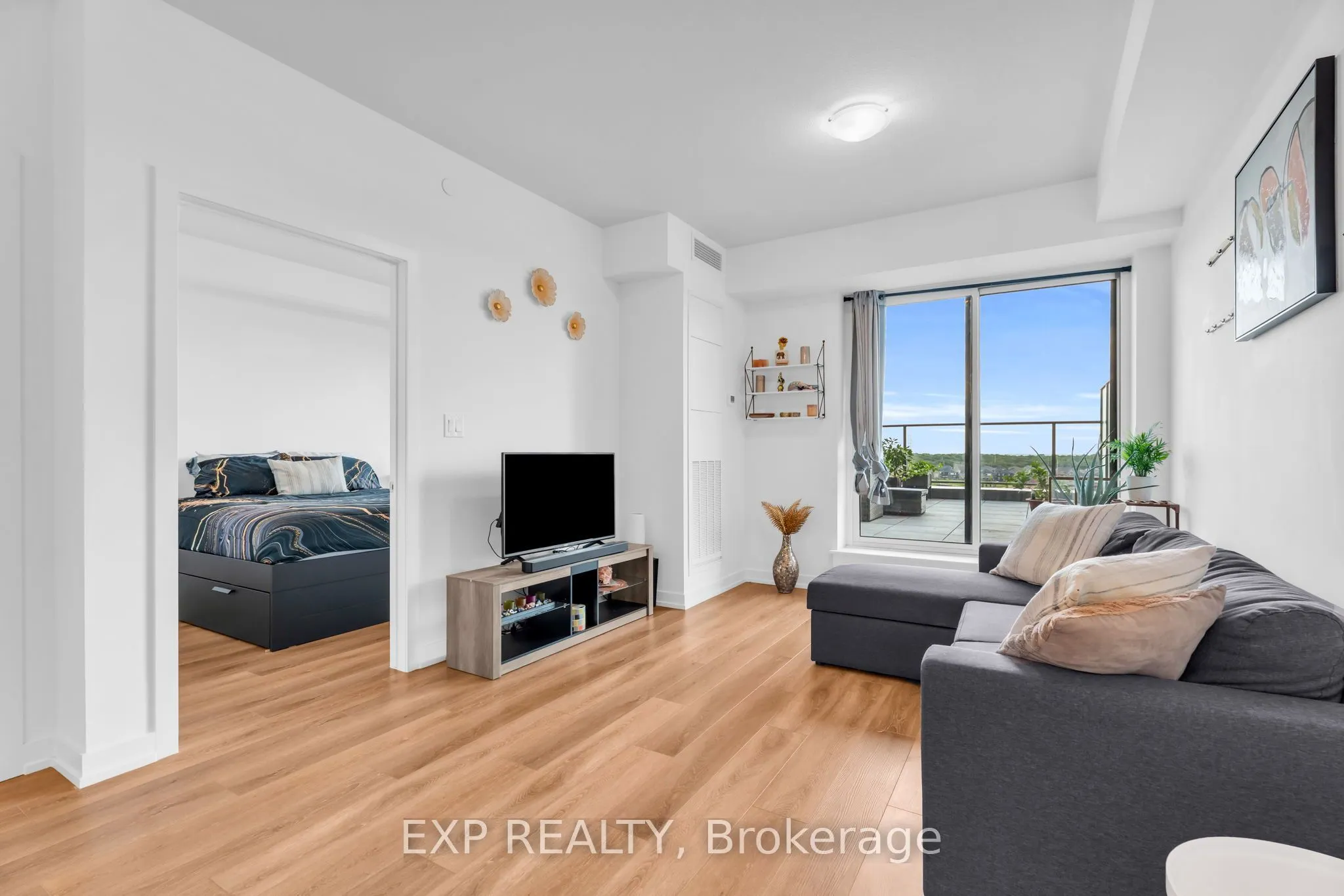 450 Dundas Street East Street #711
