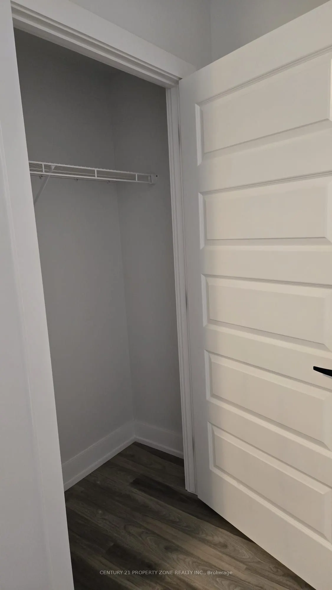 1100 Lackner Place S #116