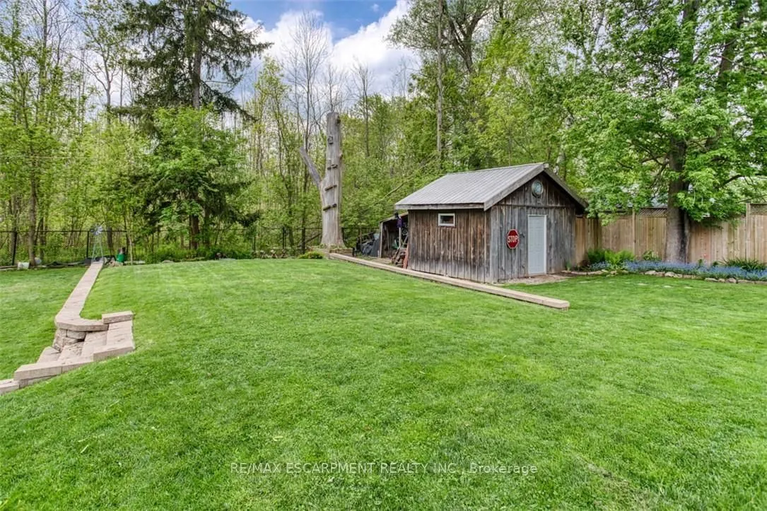 1539 Brock Road