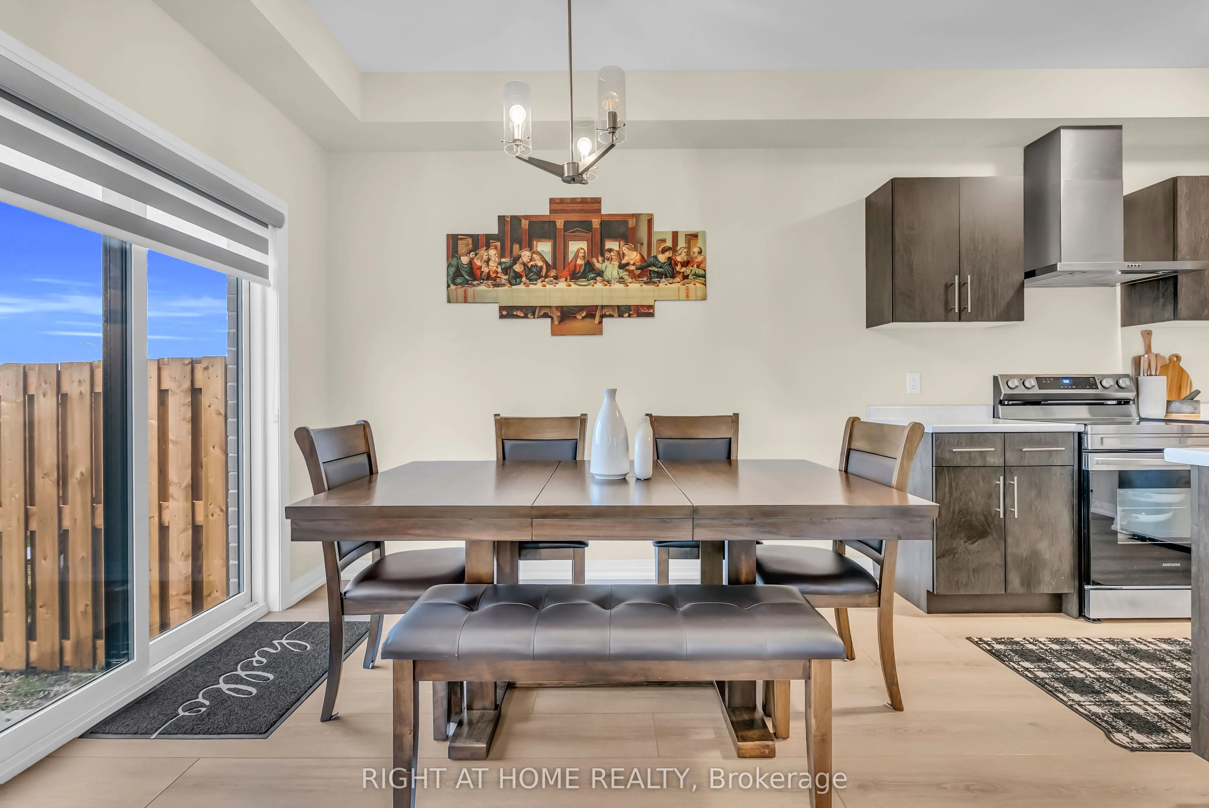 4 West Creek Court
