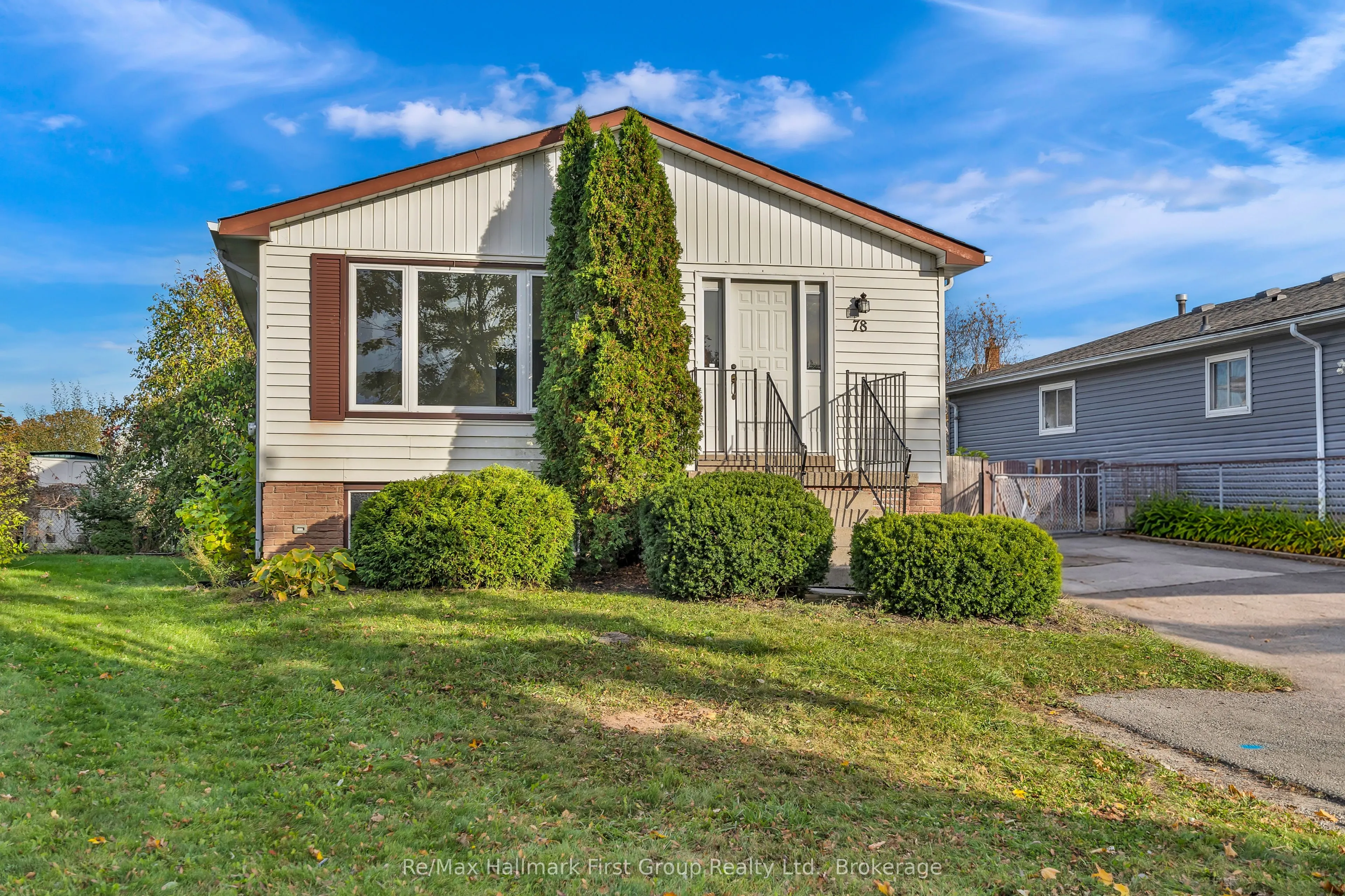 78 Commerford Street #Main