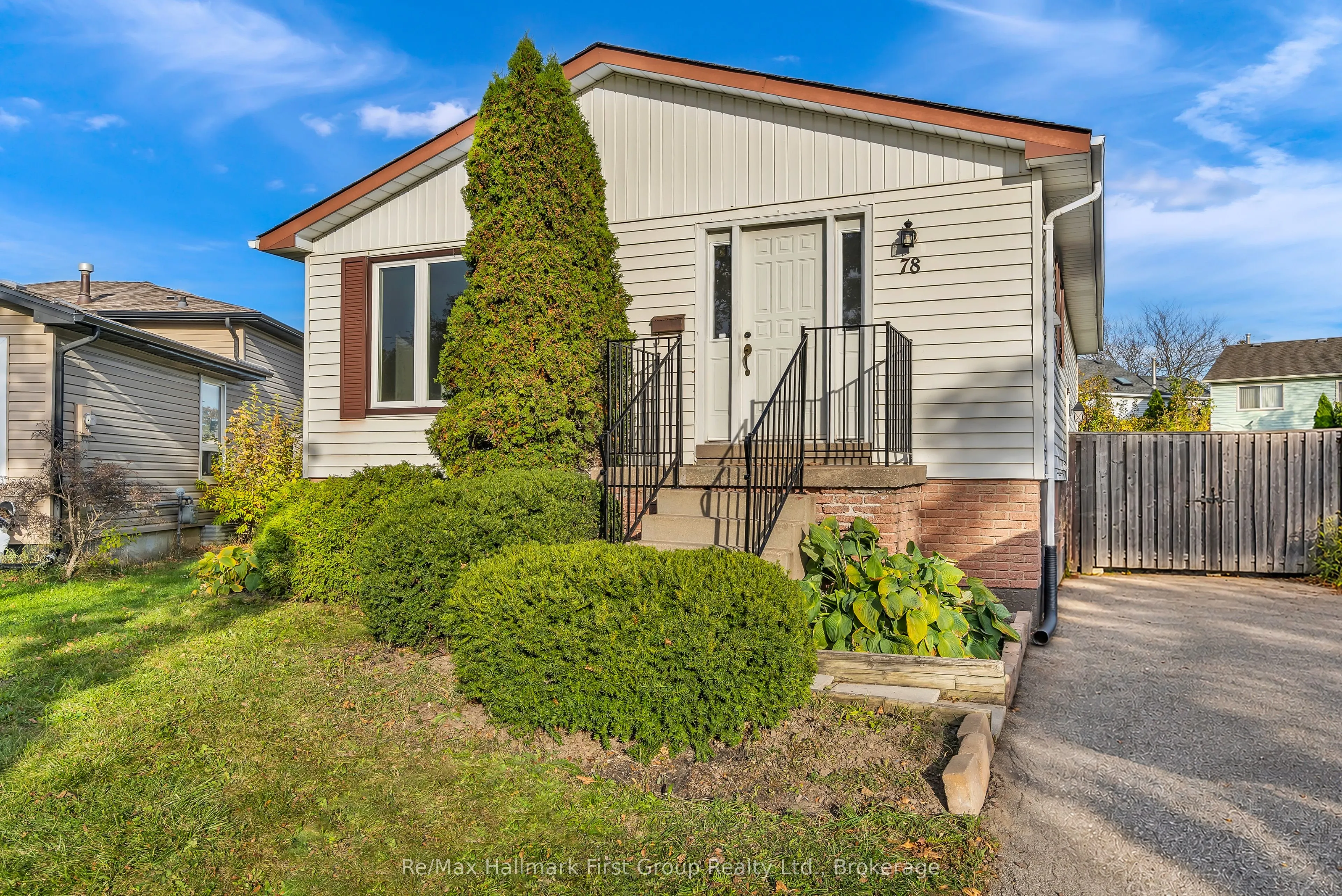 78 Commerford Street #Main