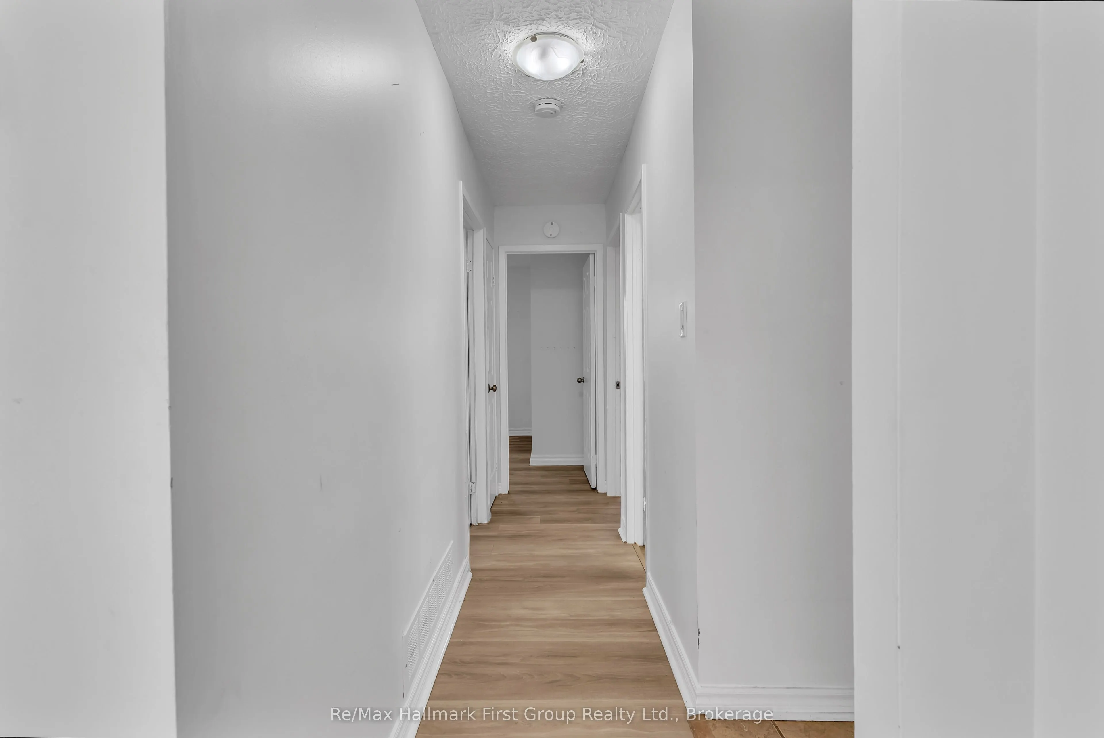 78 Commerford Street #Main