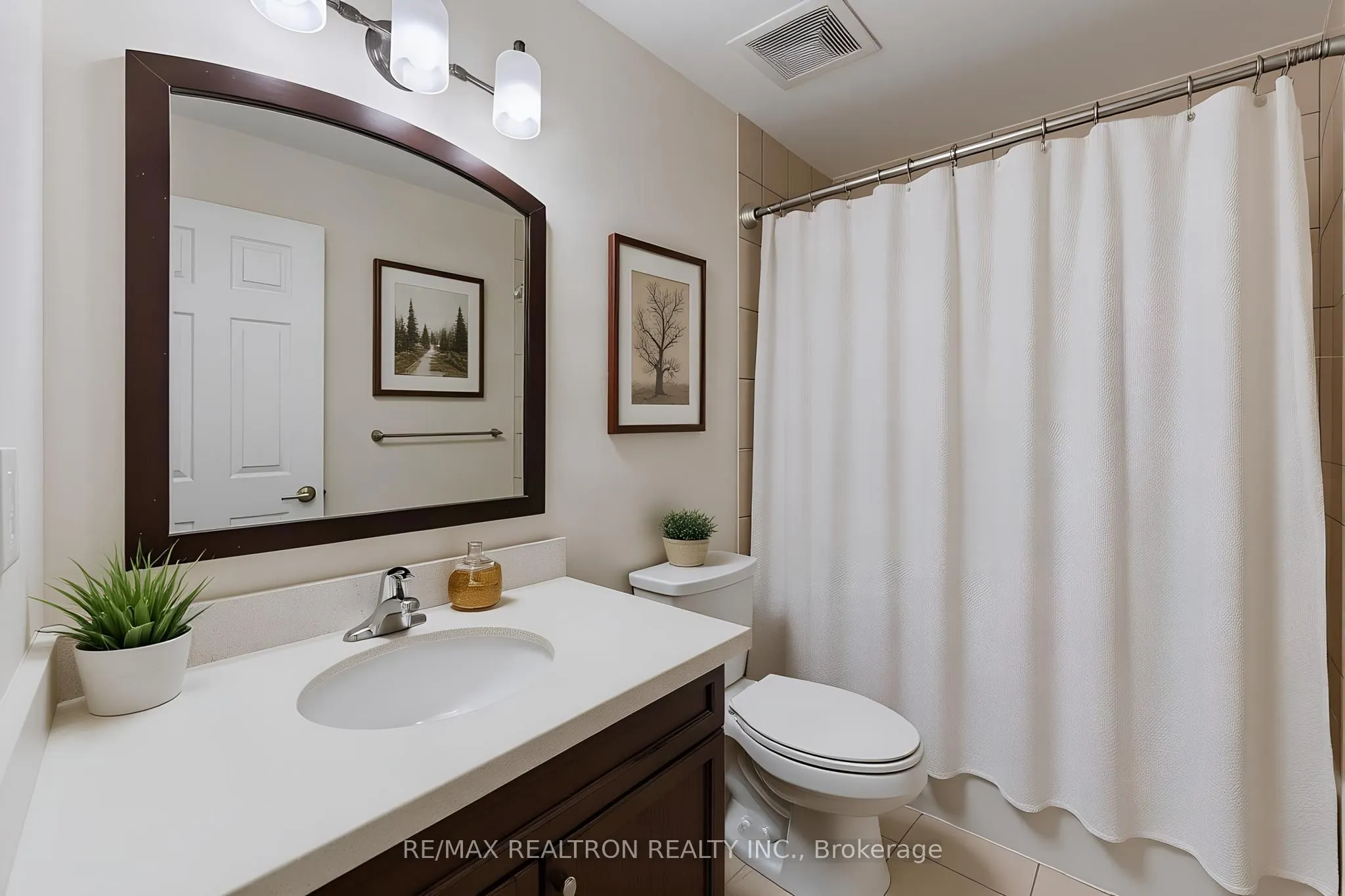 876 GOLF LINKS Road #1