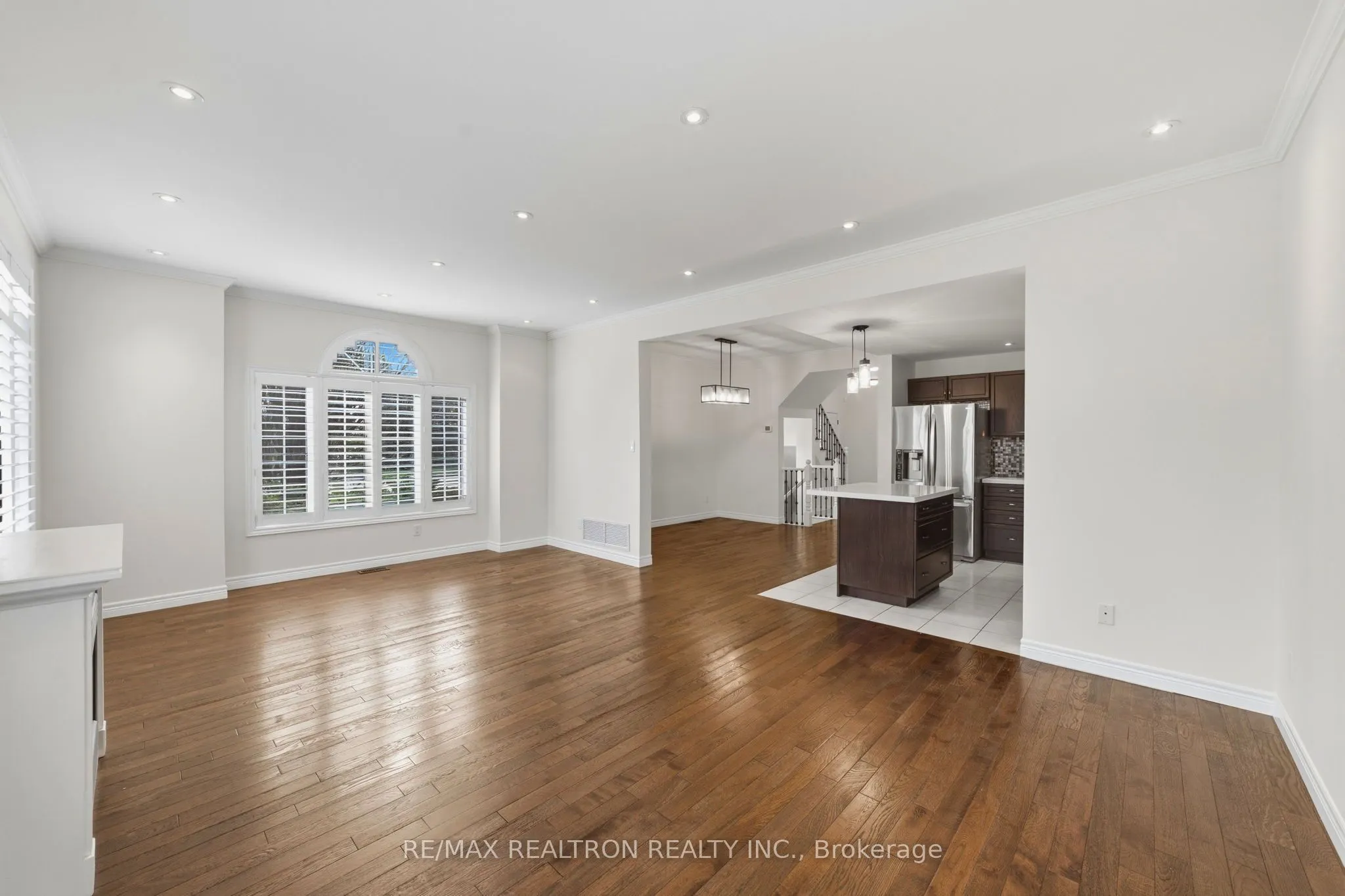 876 GOLF LINKS Road #1