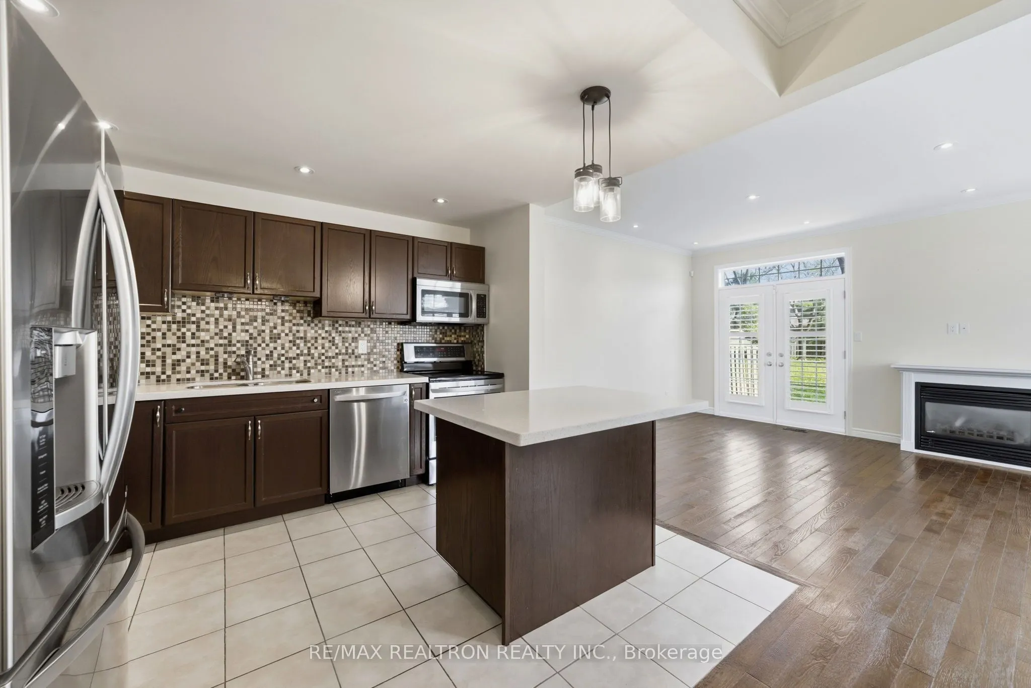 876 GOLF LINKS Road #1