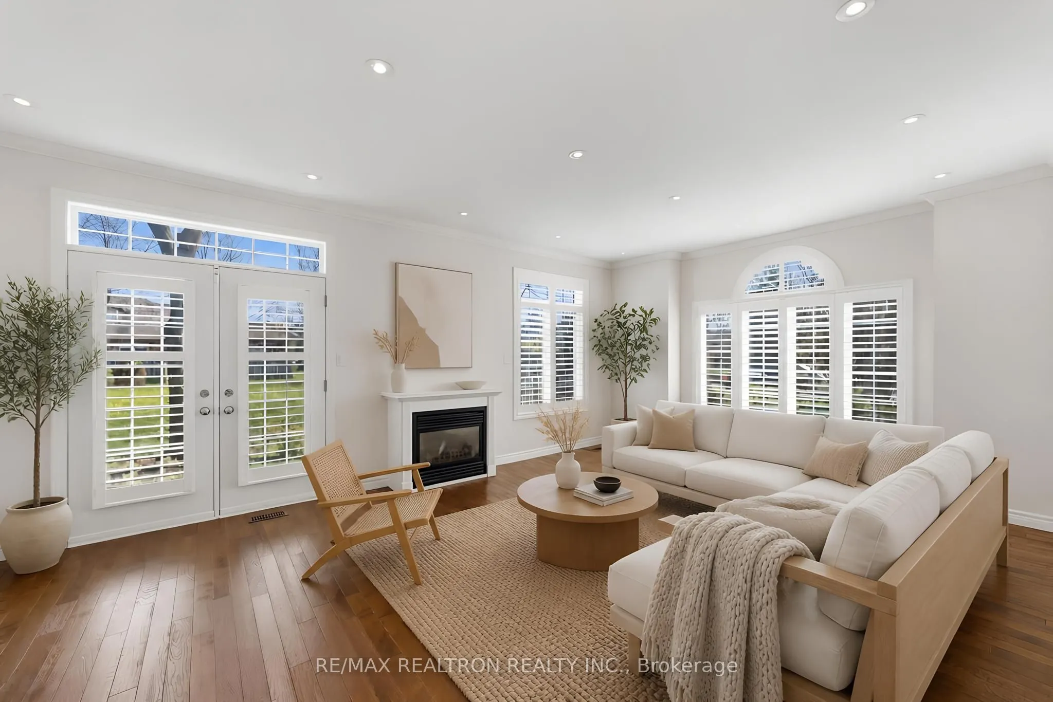 876 GOLF LINKS Road #1