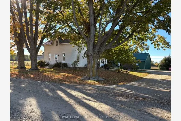 349 20 Side Road