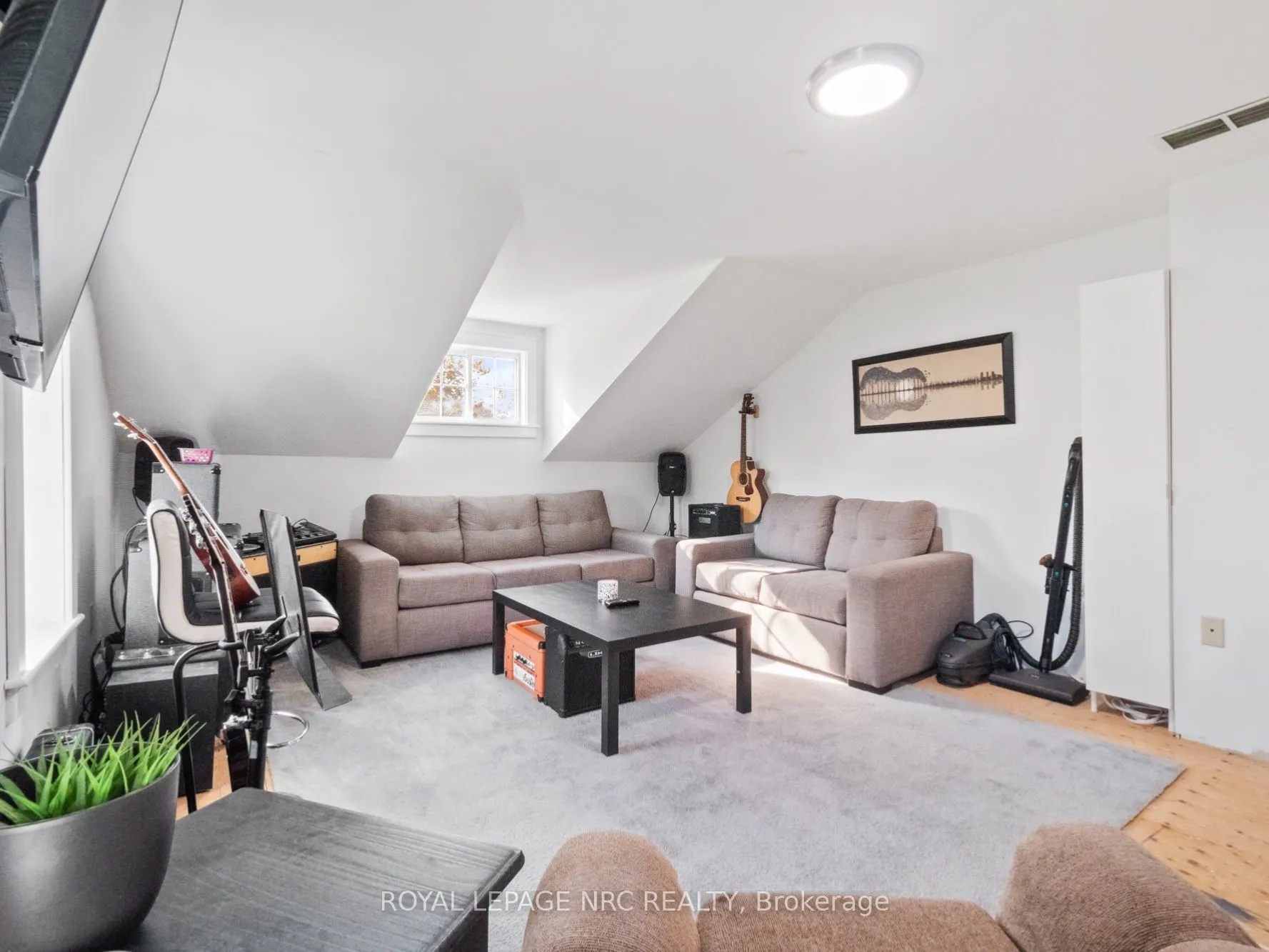 4426 Netherby Road