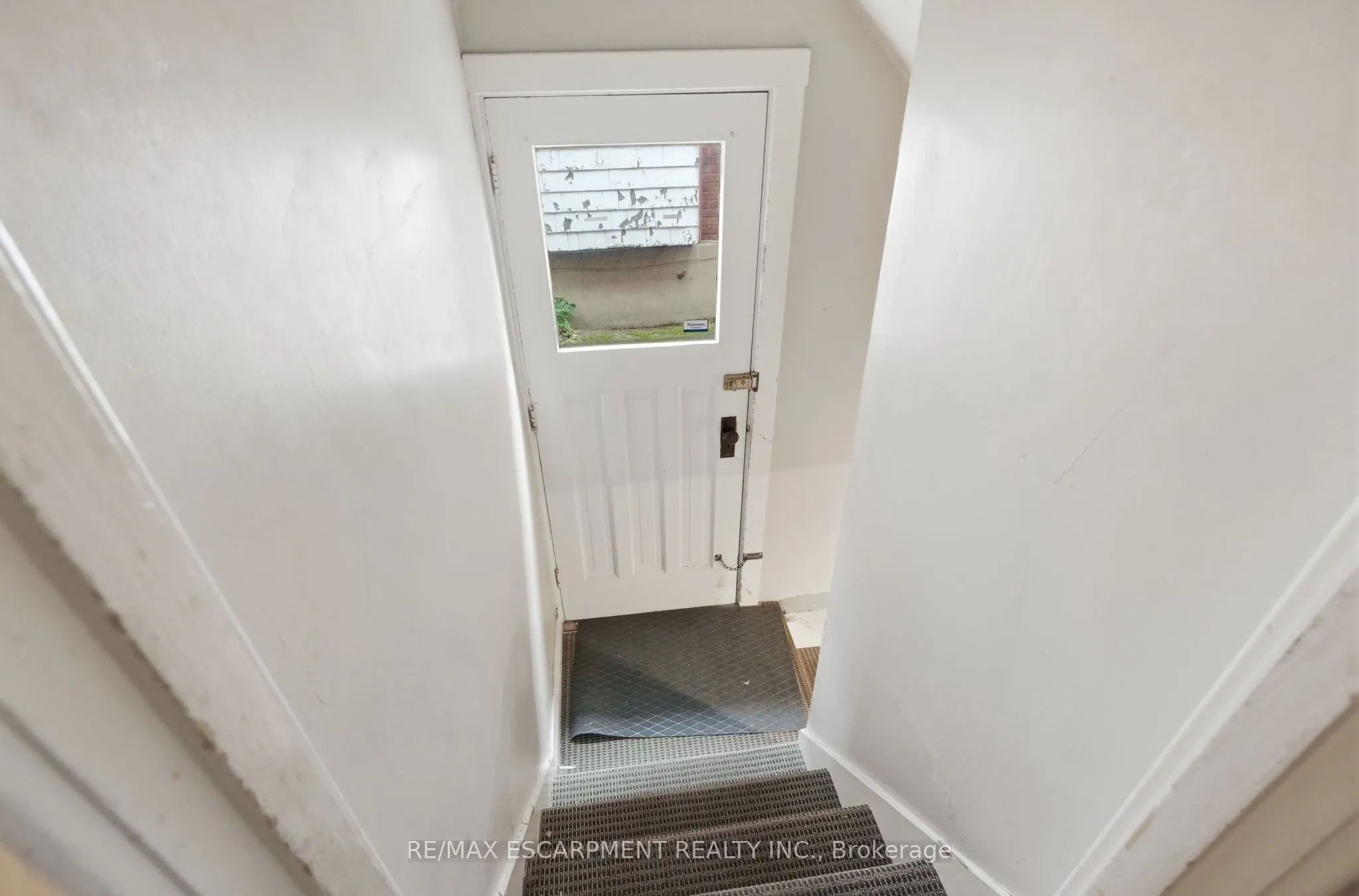 44 Dalewood Crescent