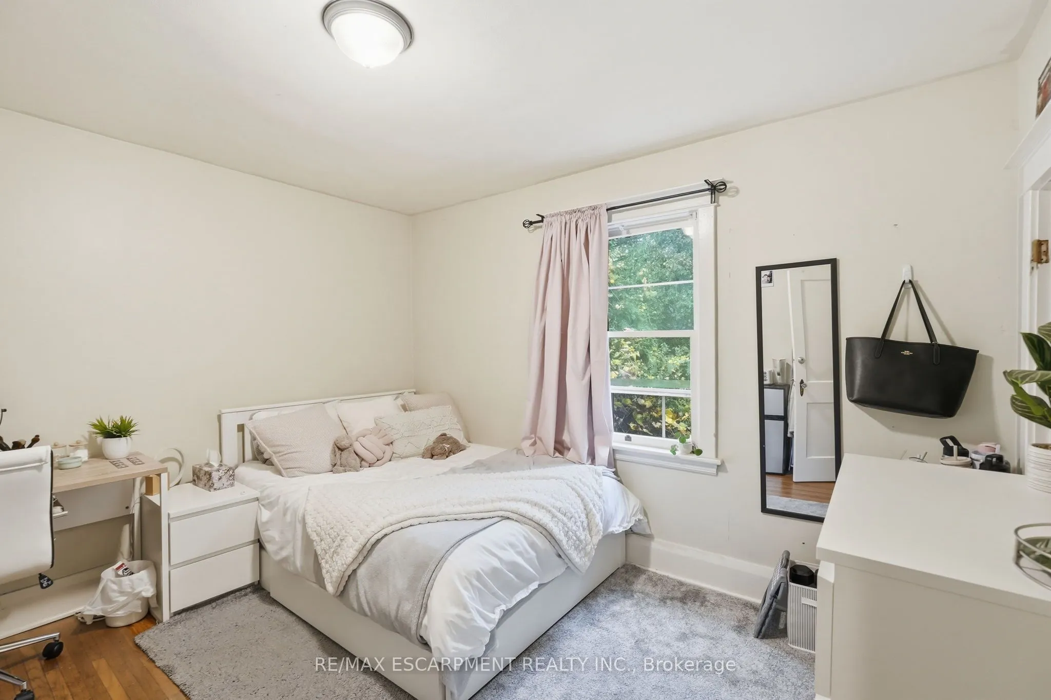 44 Dalewood Crescent