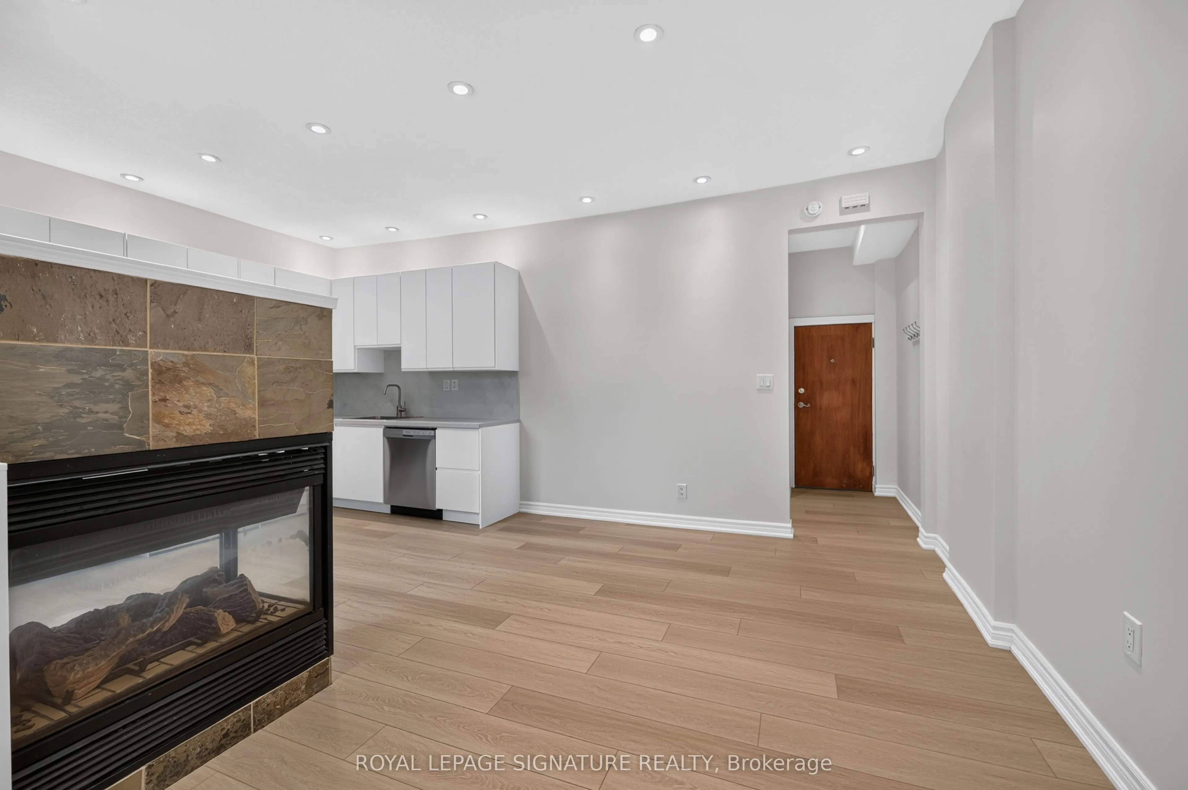 21 West Avenue S #3