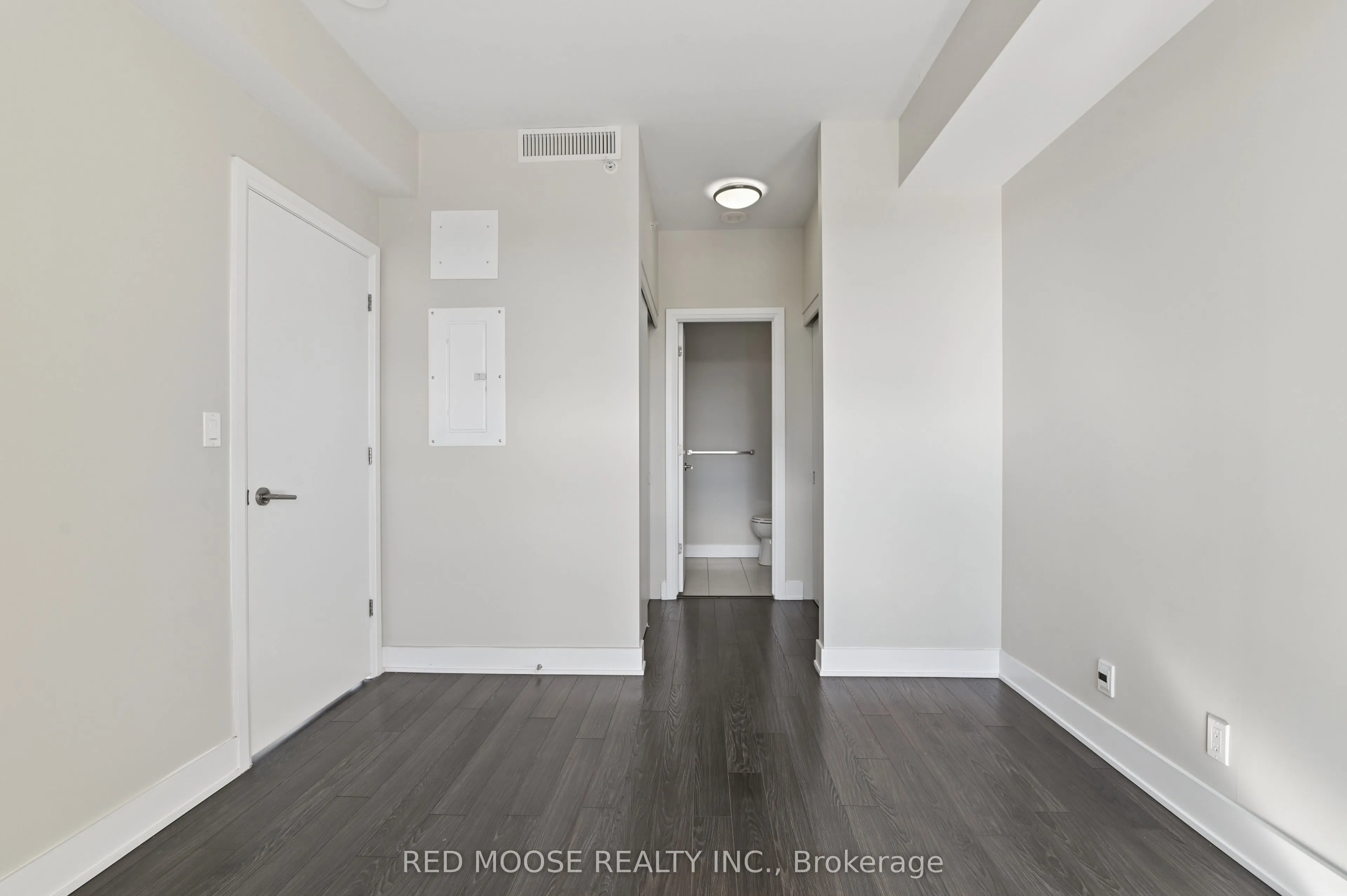118 Holmwood Avenue #705